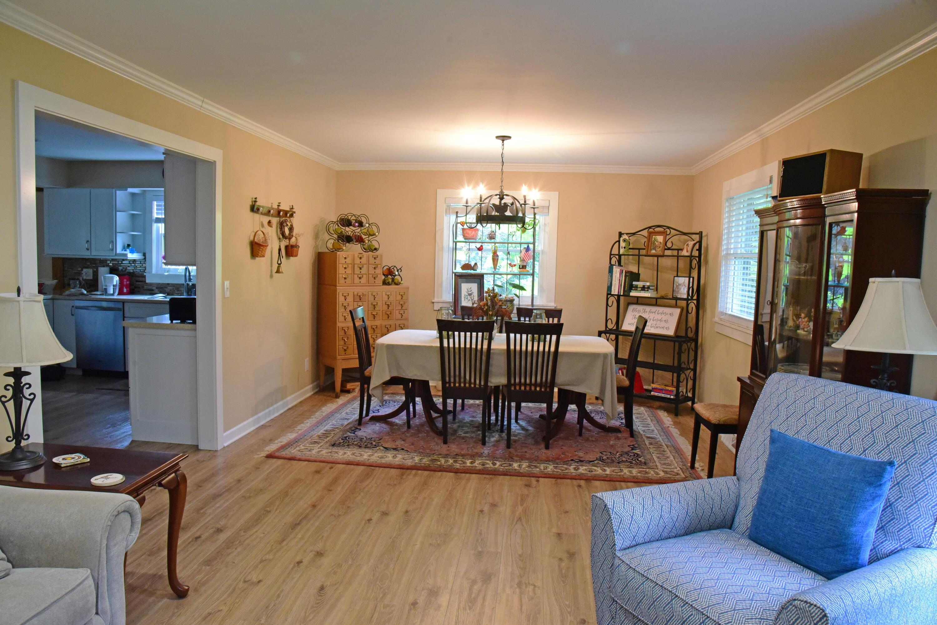 961 Lynbrook Road Property Photo 14