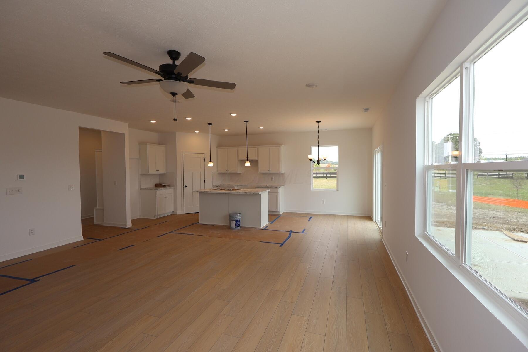 1007 Dawsons Drive Property Photo 4