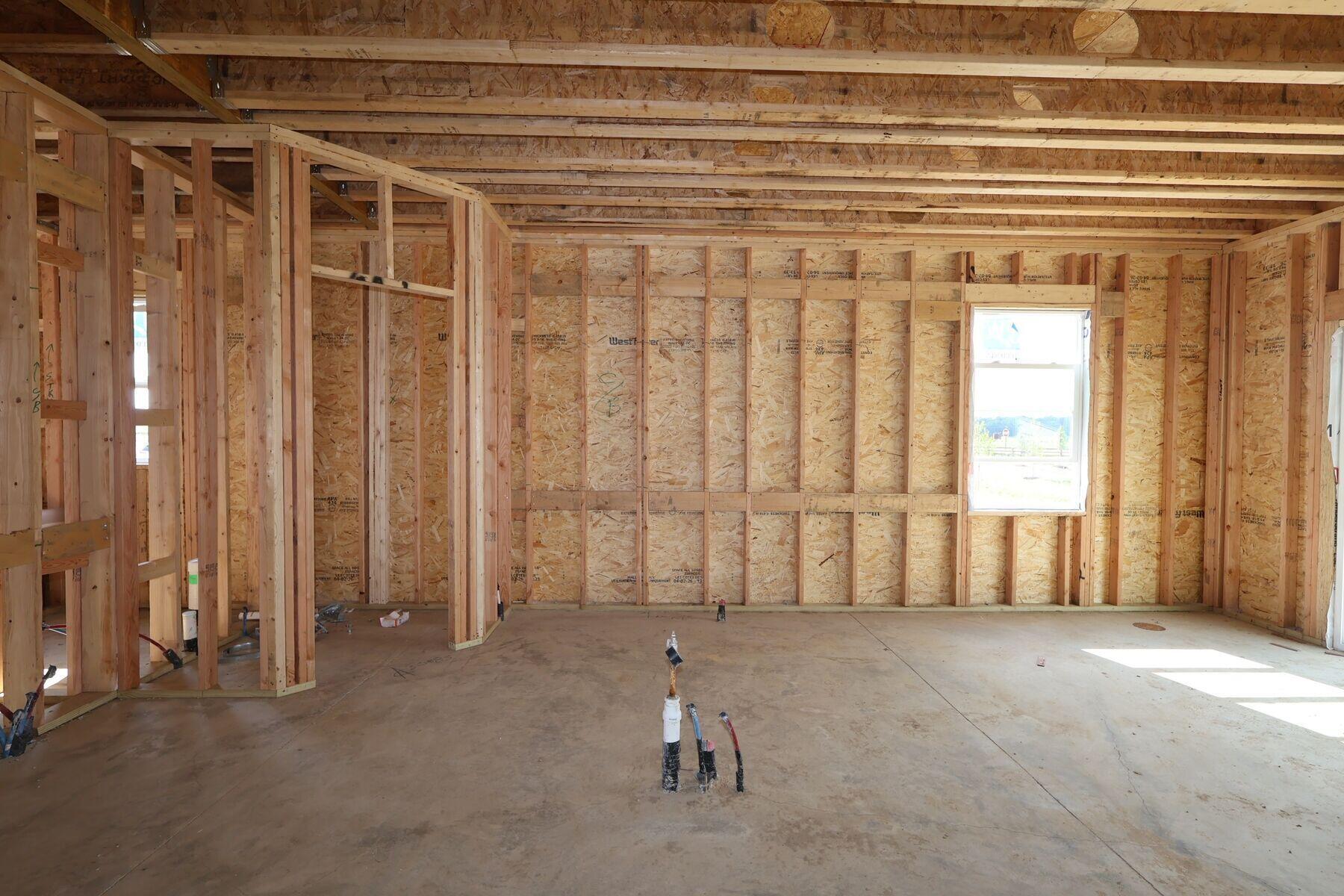 1007 Dawsons Drive Property Photo 5