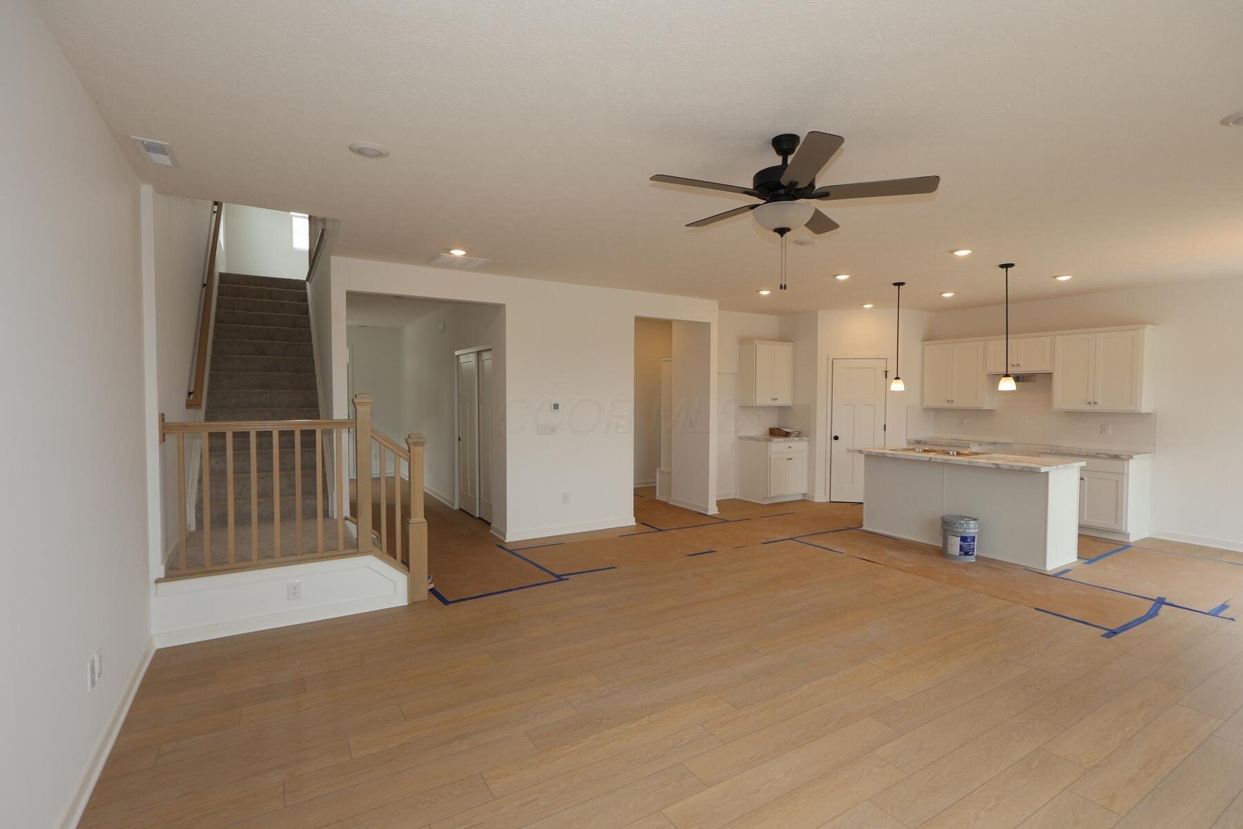 1007 Dawsons Drive Property Photo 5