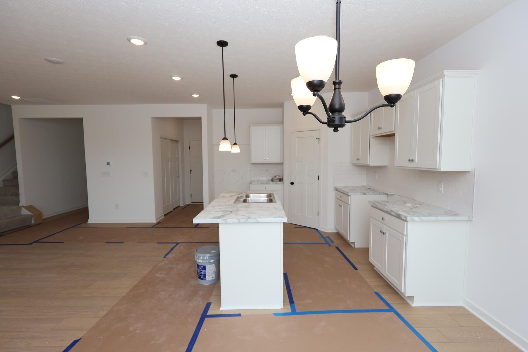 1007 Dawsons Drive Property Photo 7