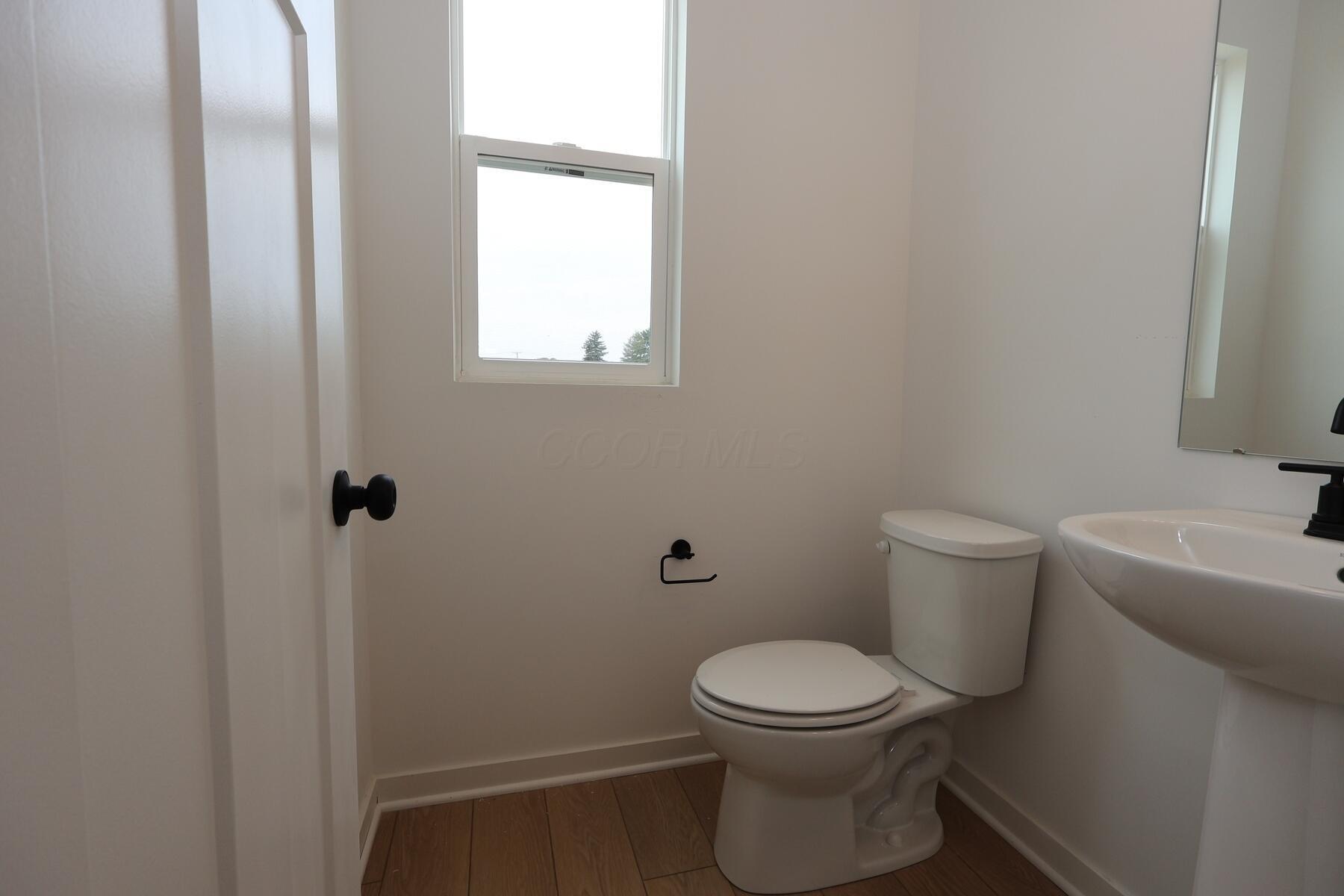 1007 Dawsons Drive Property Photo 8