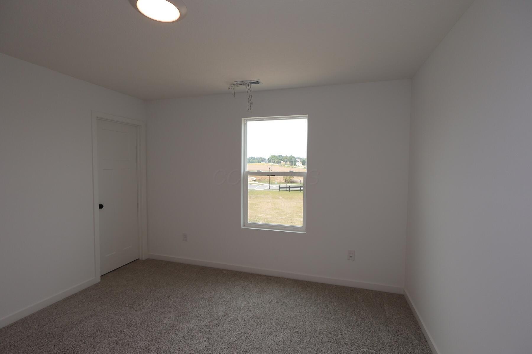 1007 Dawsons Drive Property Photo 12