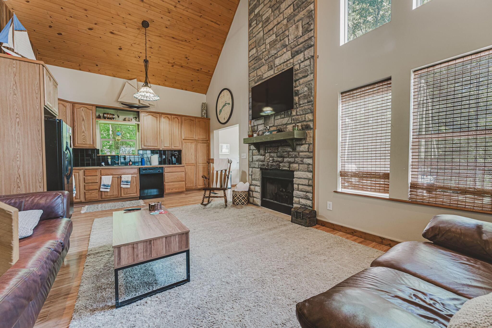 153 Lighthouse Lane Property Photo 15