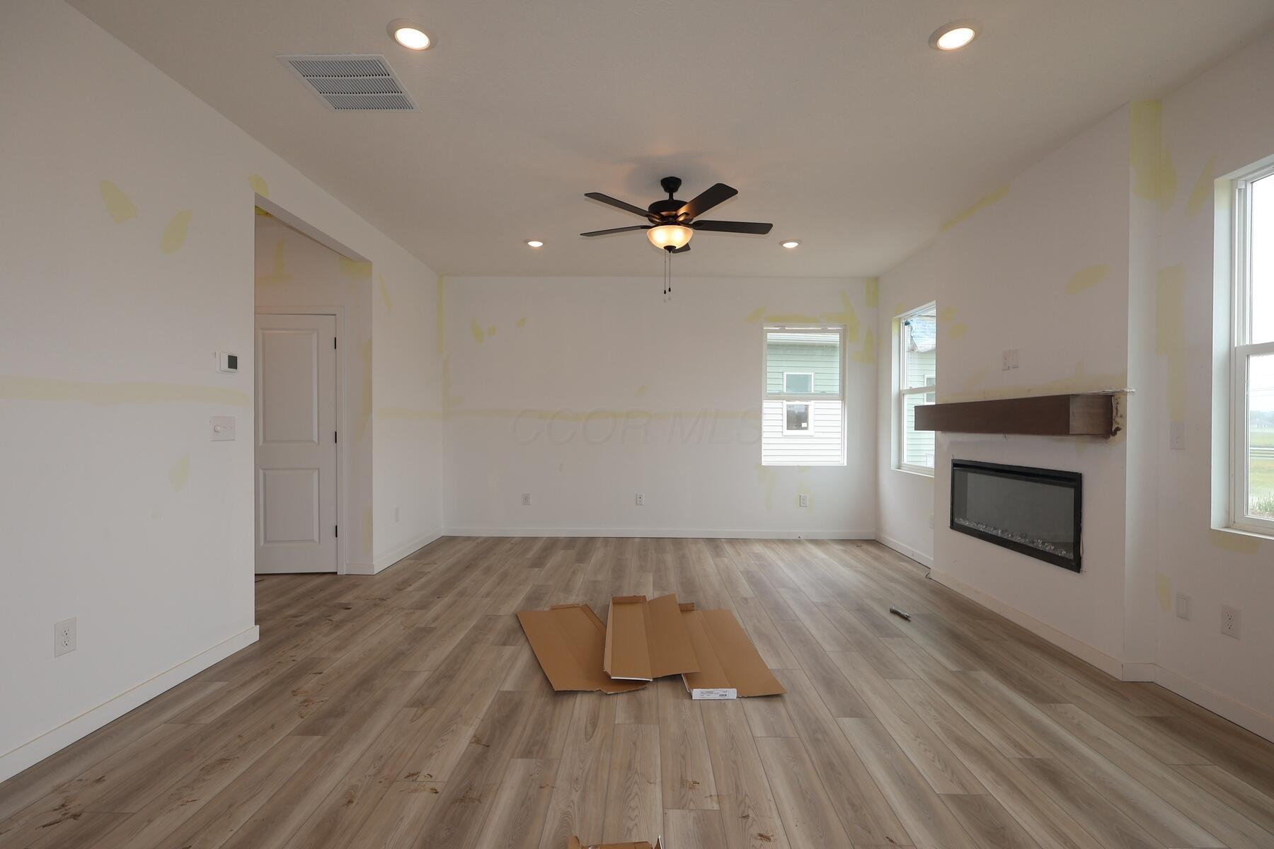 1011 Dawsons Drive Property Photo 2