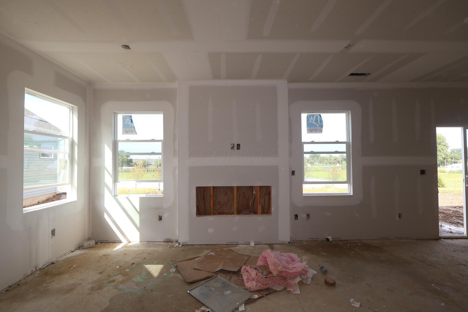 1011 Dawsons Drive Property Photo 5
