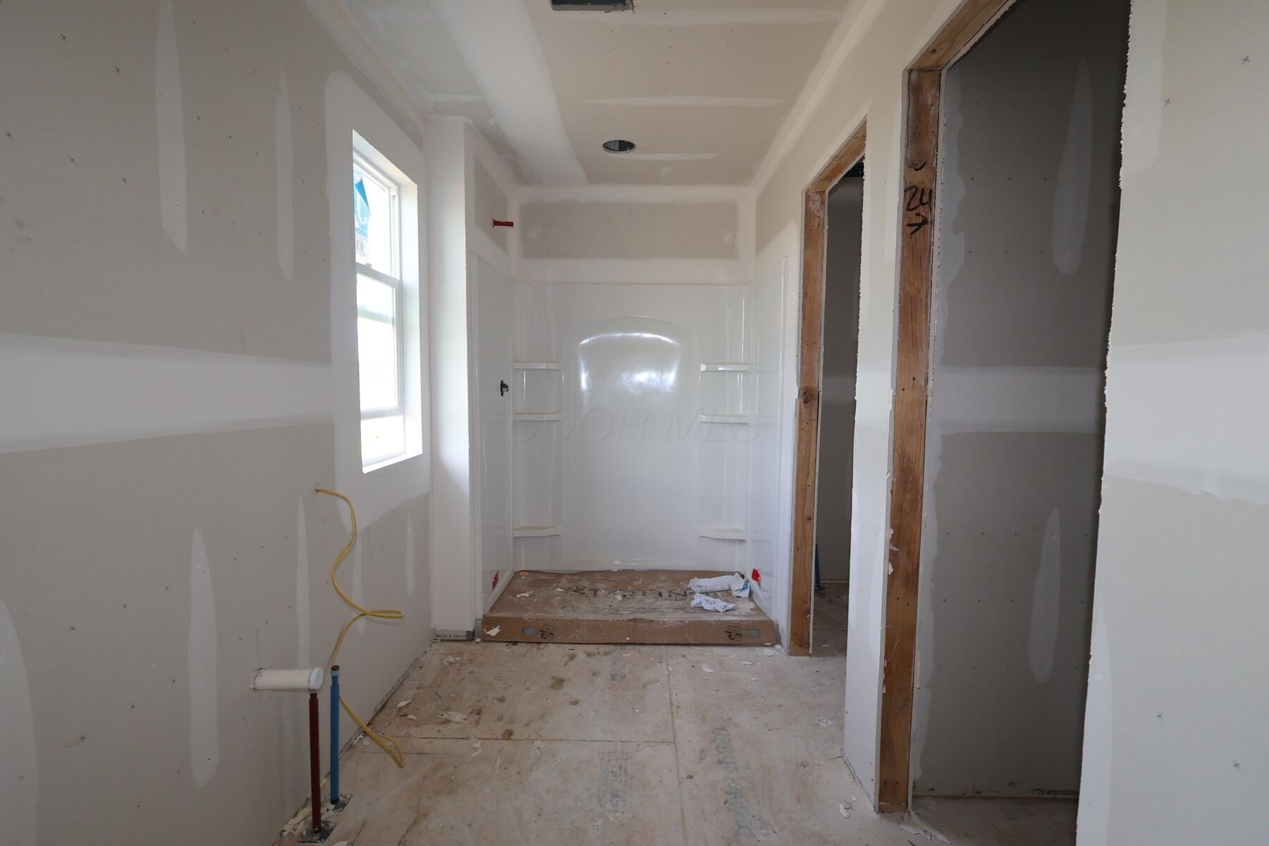1011 Dawsons Drive Property Photo 9