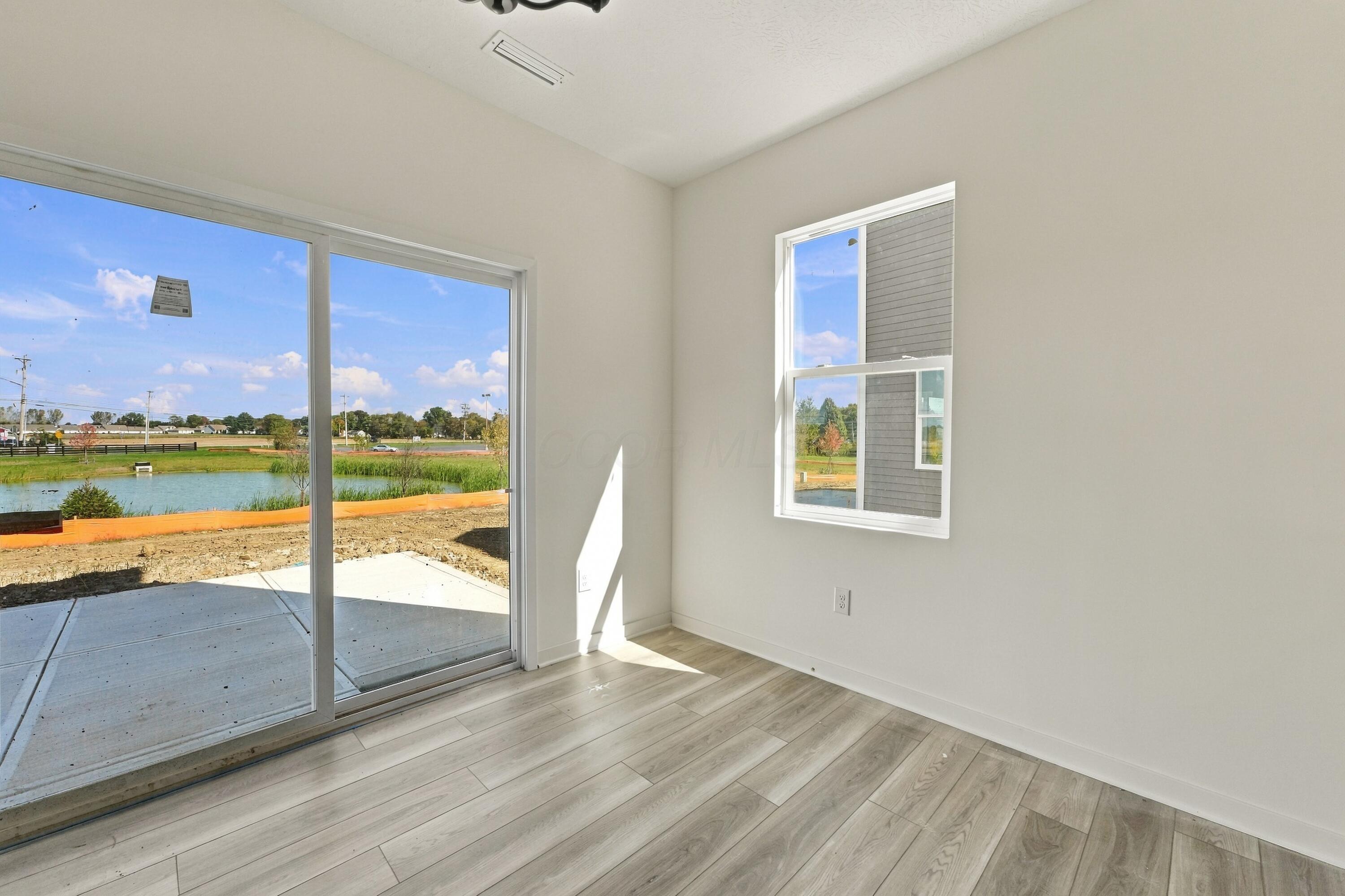 1011 Dawsons Drive Property Photo 12