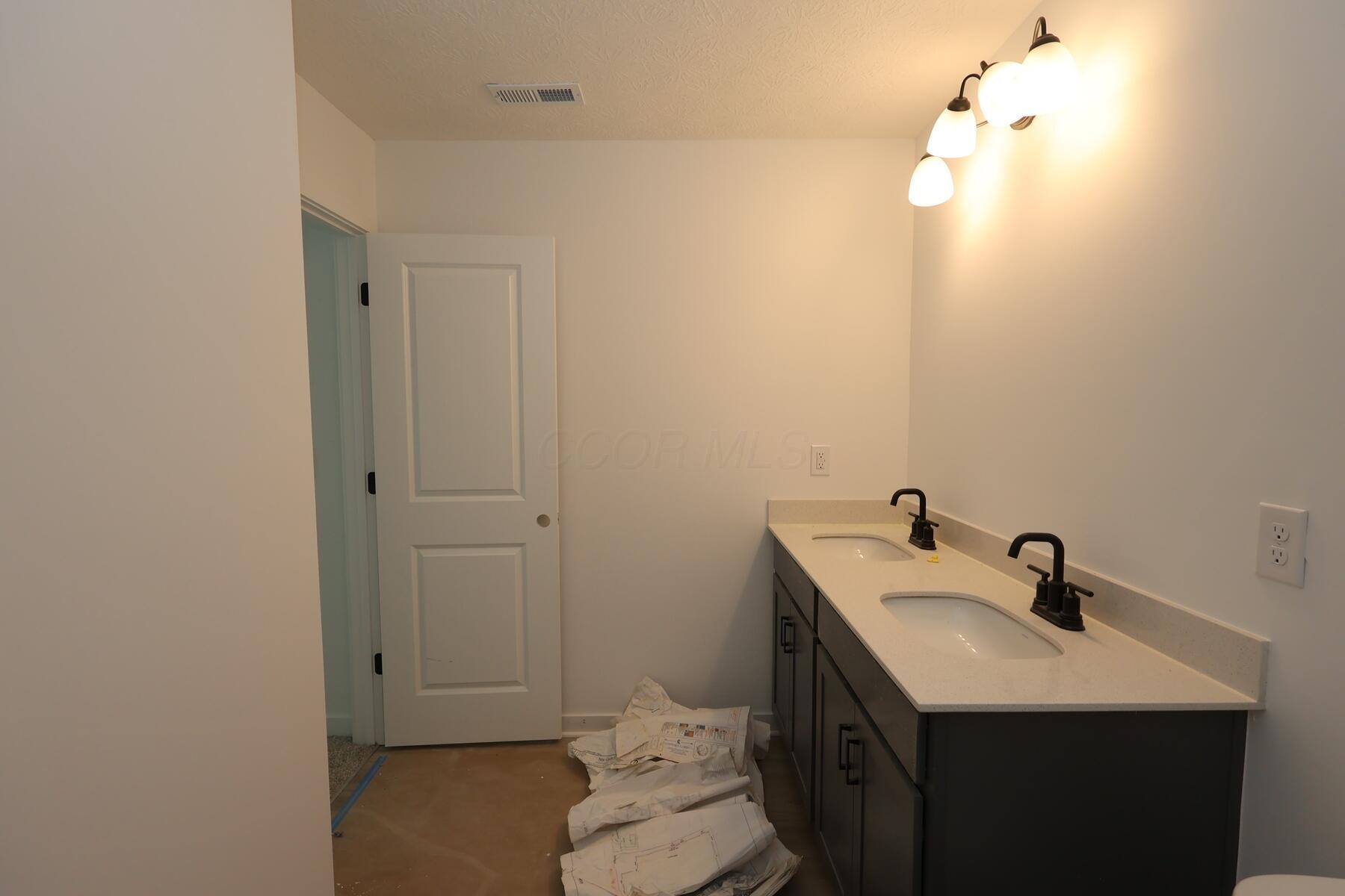 1011 Dawsons Drive Property Photo 14