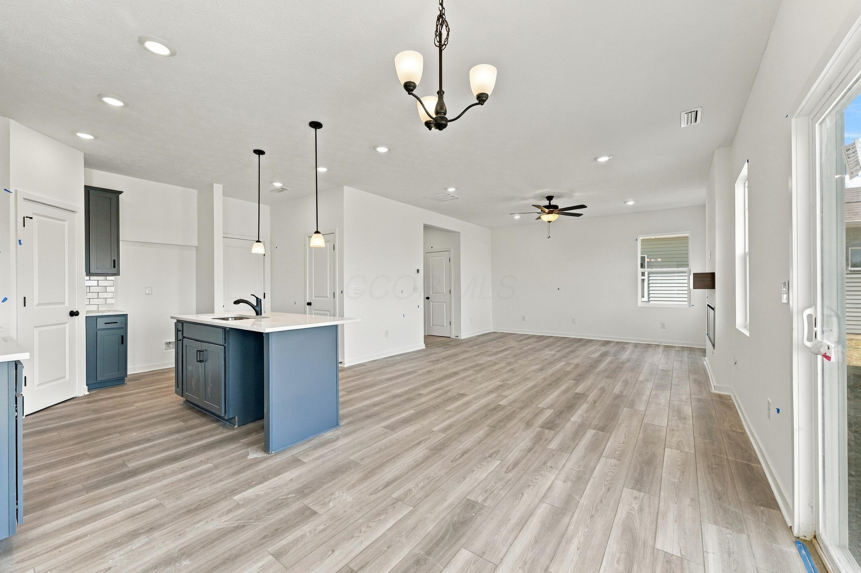 1011 Dawsons Drive Property Photo 14
