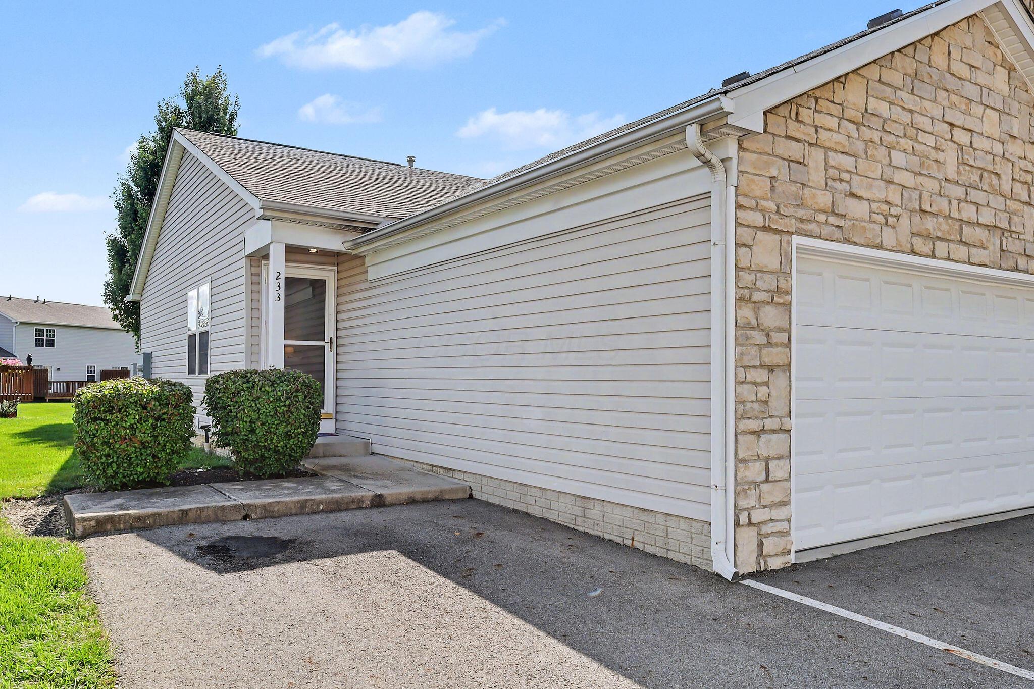233 Bollingen Property Photo 2