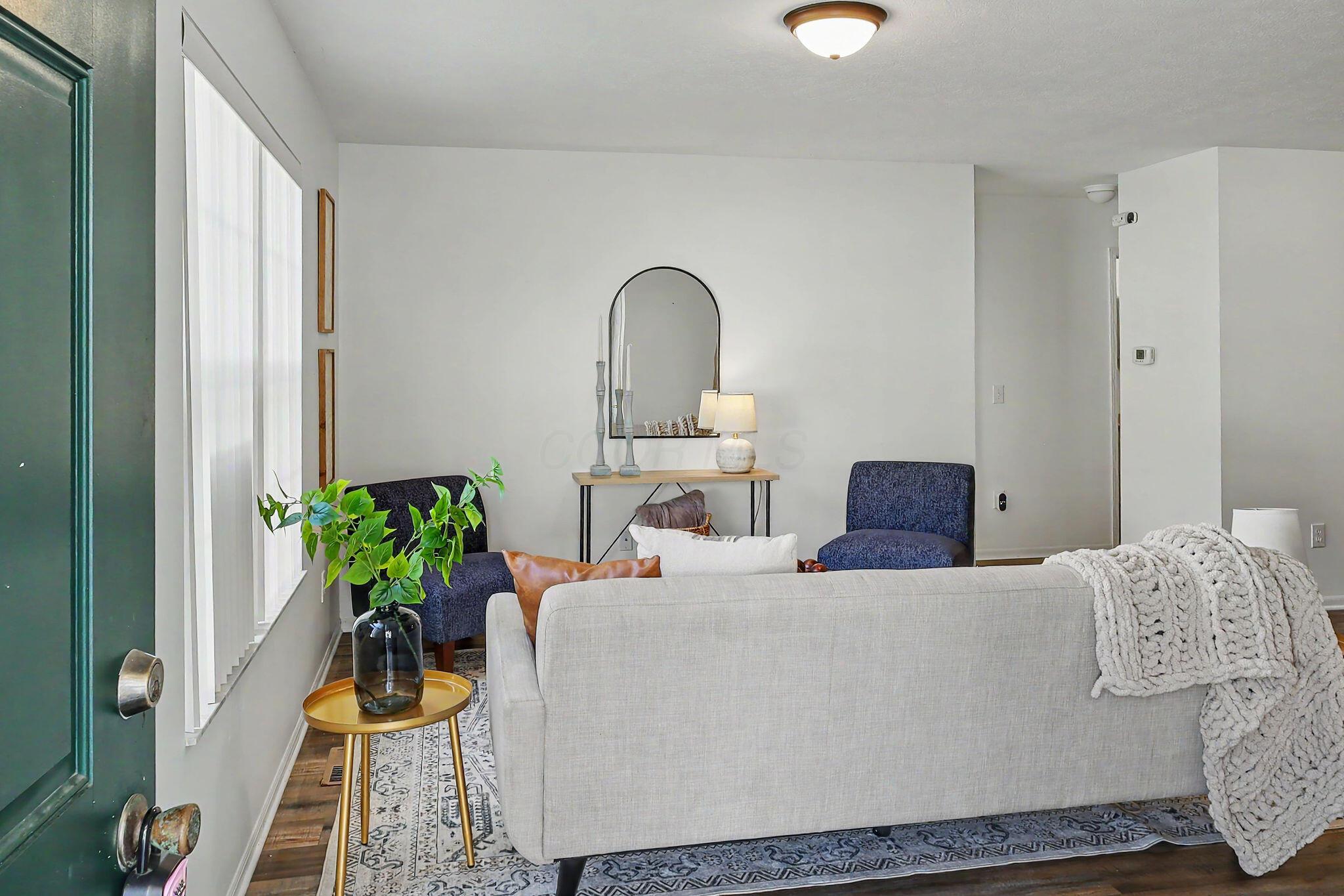 233 Bollingen Property Photo 6