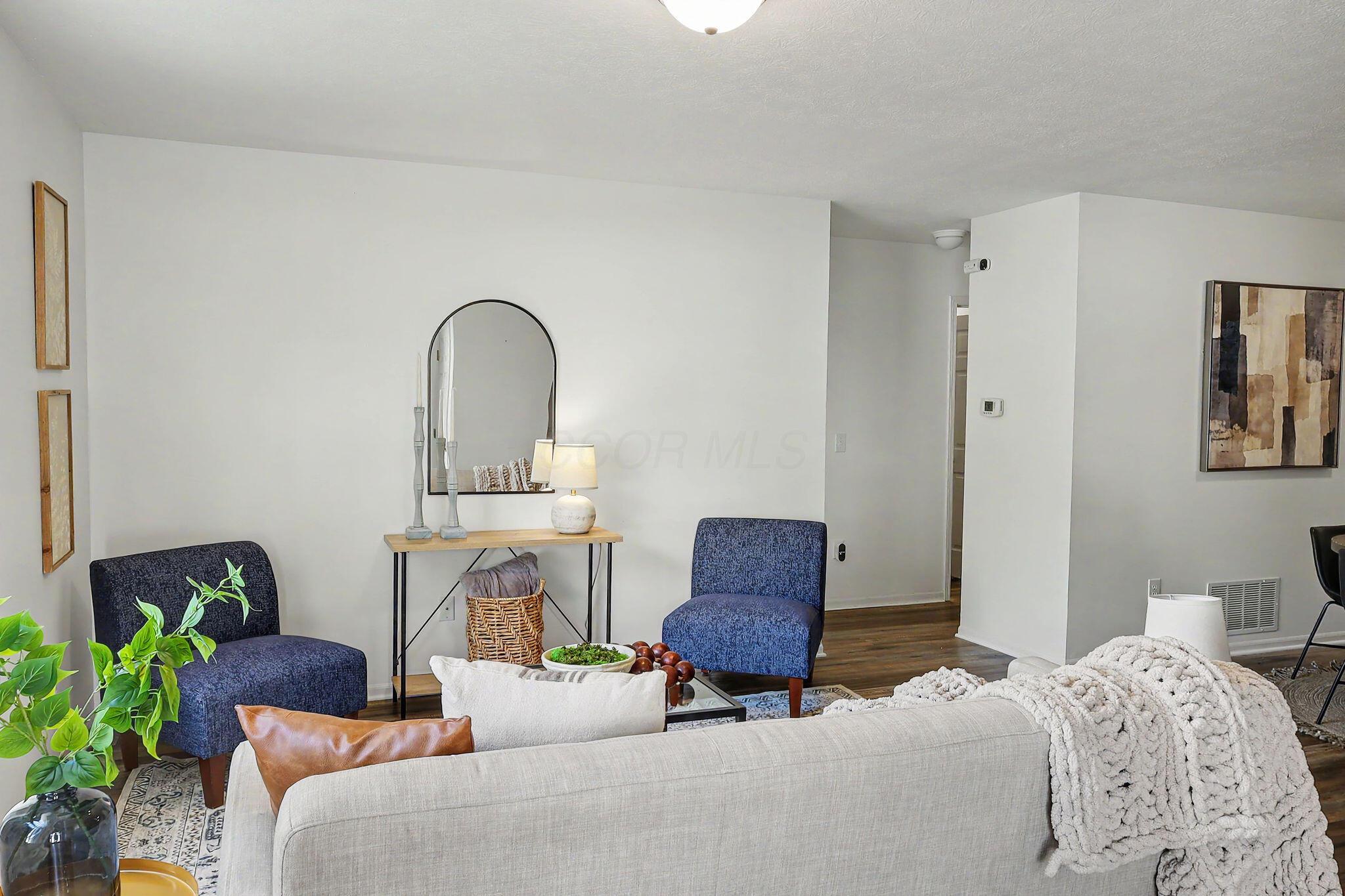 233 Bollingen Property Photo 7