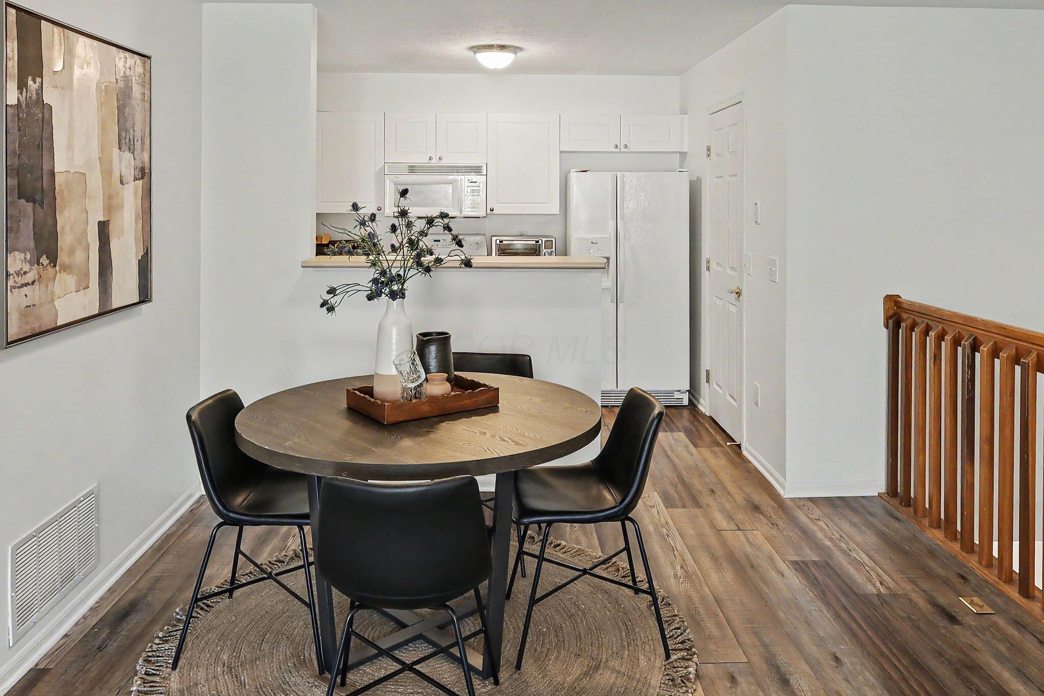 233 Bollingen Property Photo 11