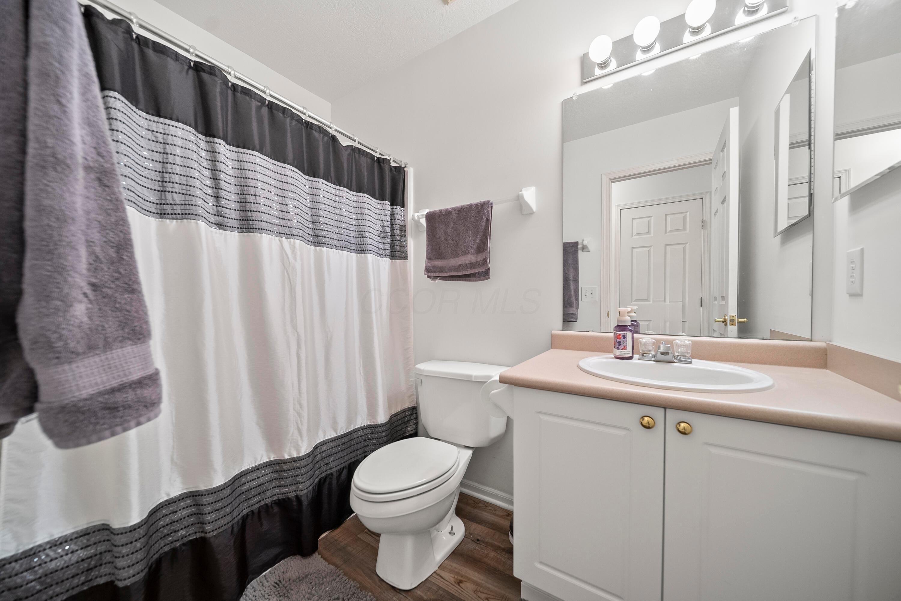 233 Bollingen Property Photo 21