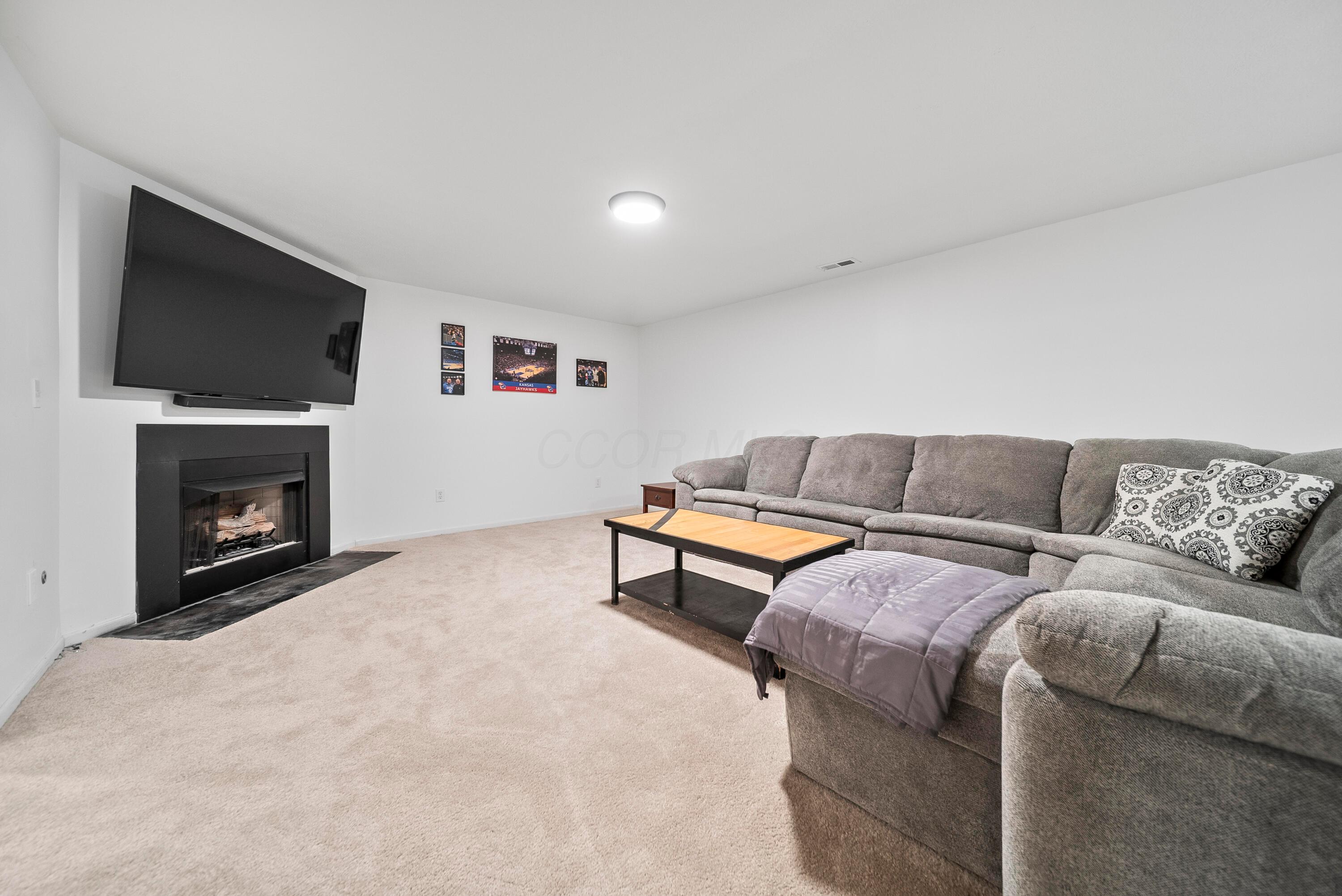 233 Bollingen Property Photo 32