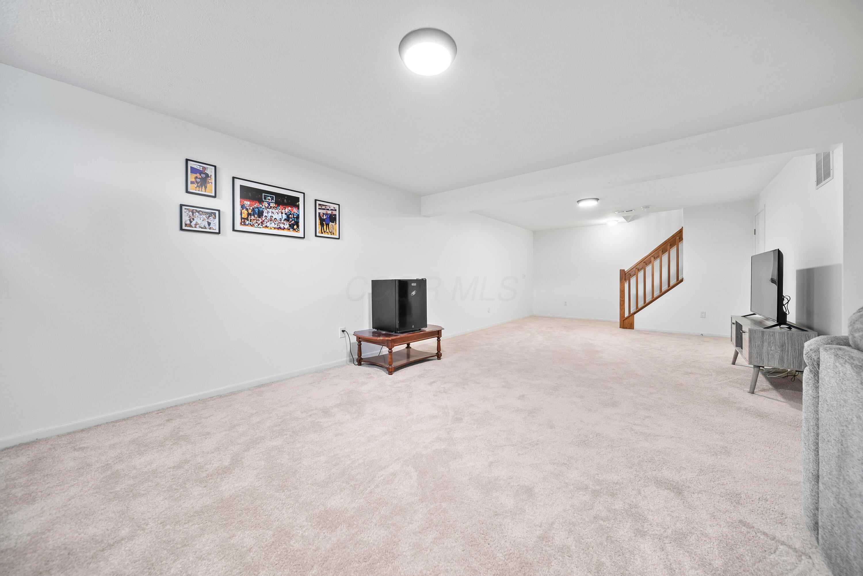 233 Bollingen Property Photo 34