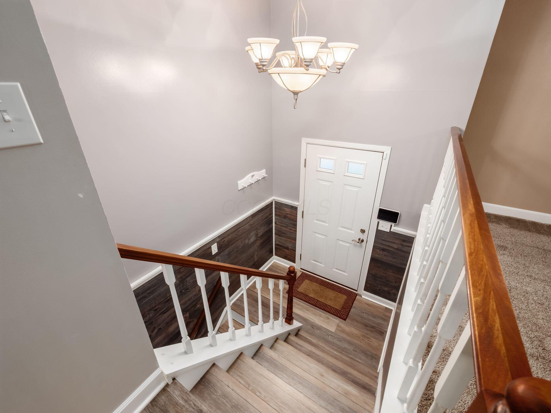 2972 Arrowsmith Drive Property Photo 5