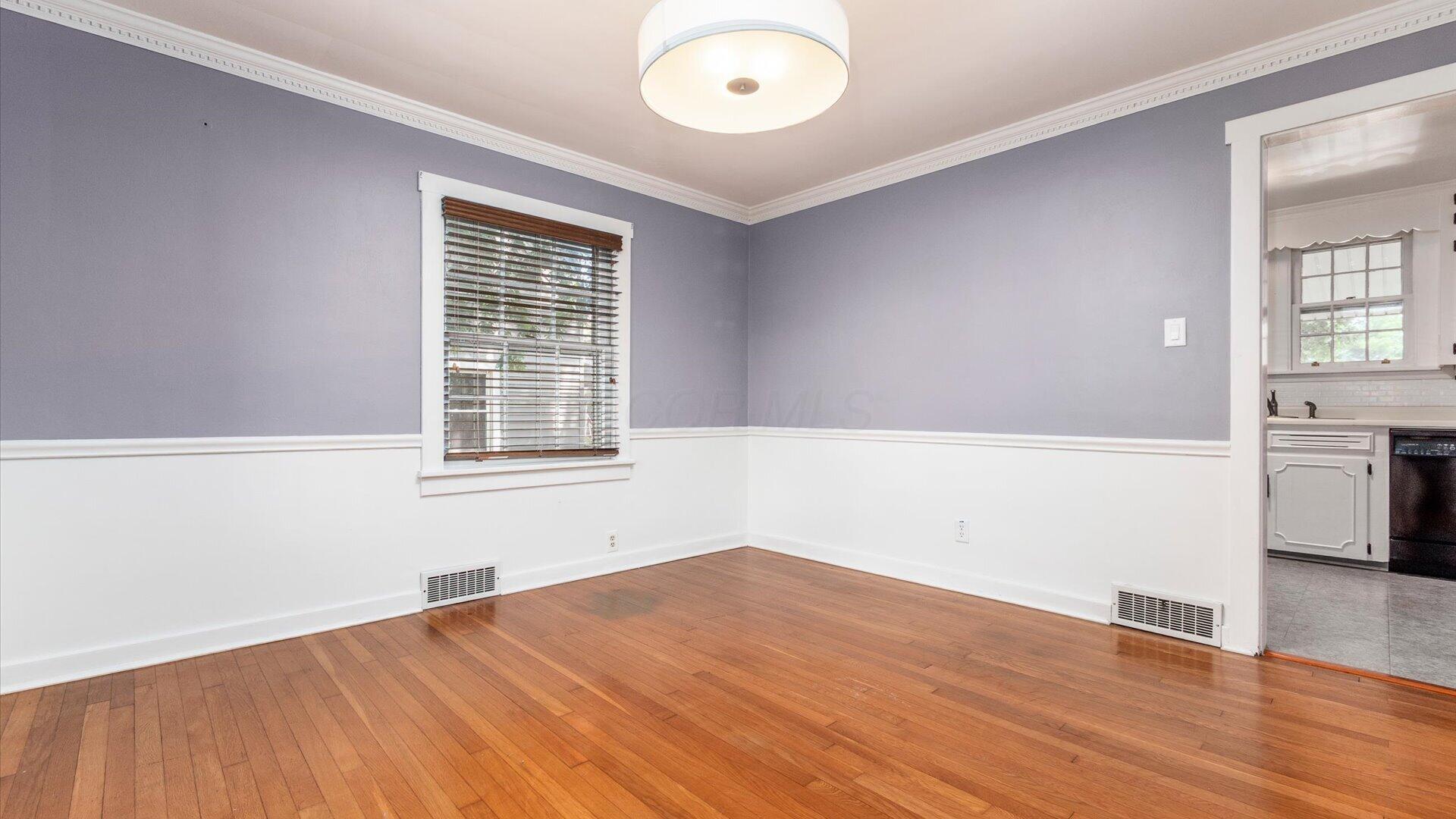 2022 Norwood Boulevard Property Photo 4