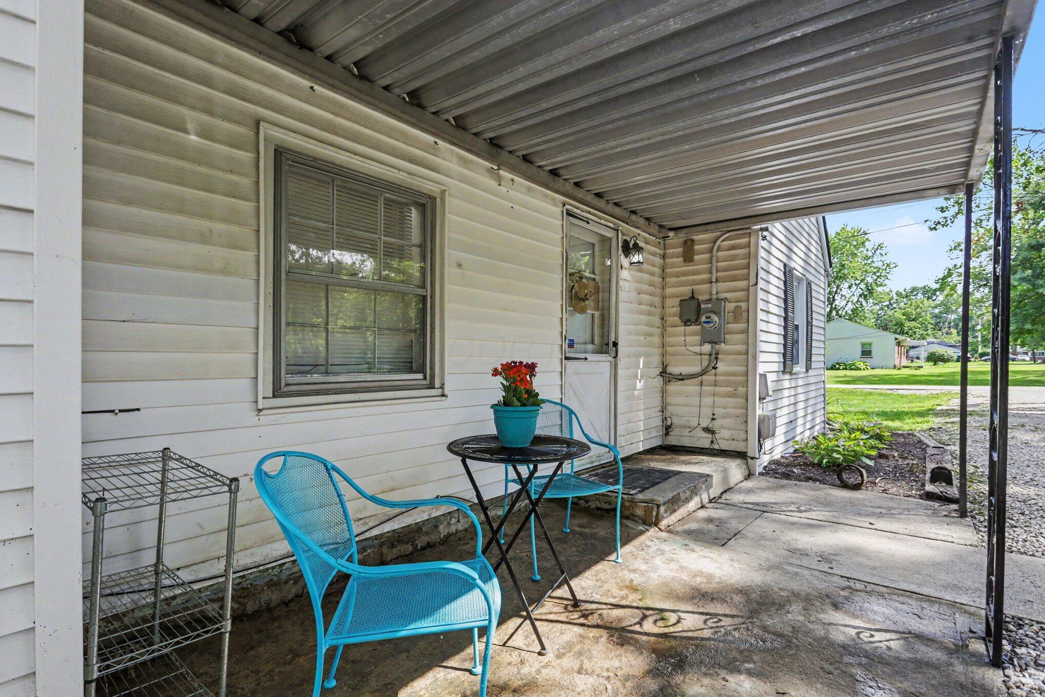 2806 Minerva Avenue Property Photo 10