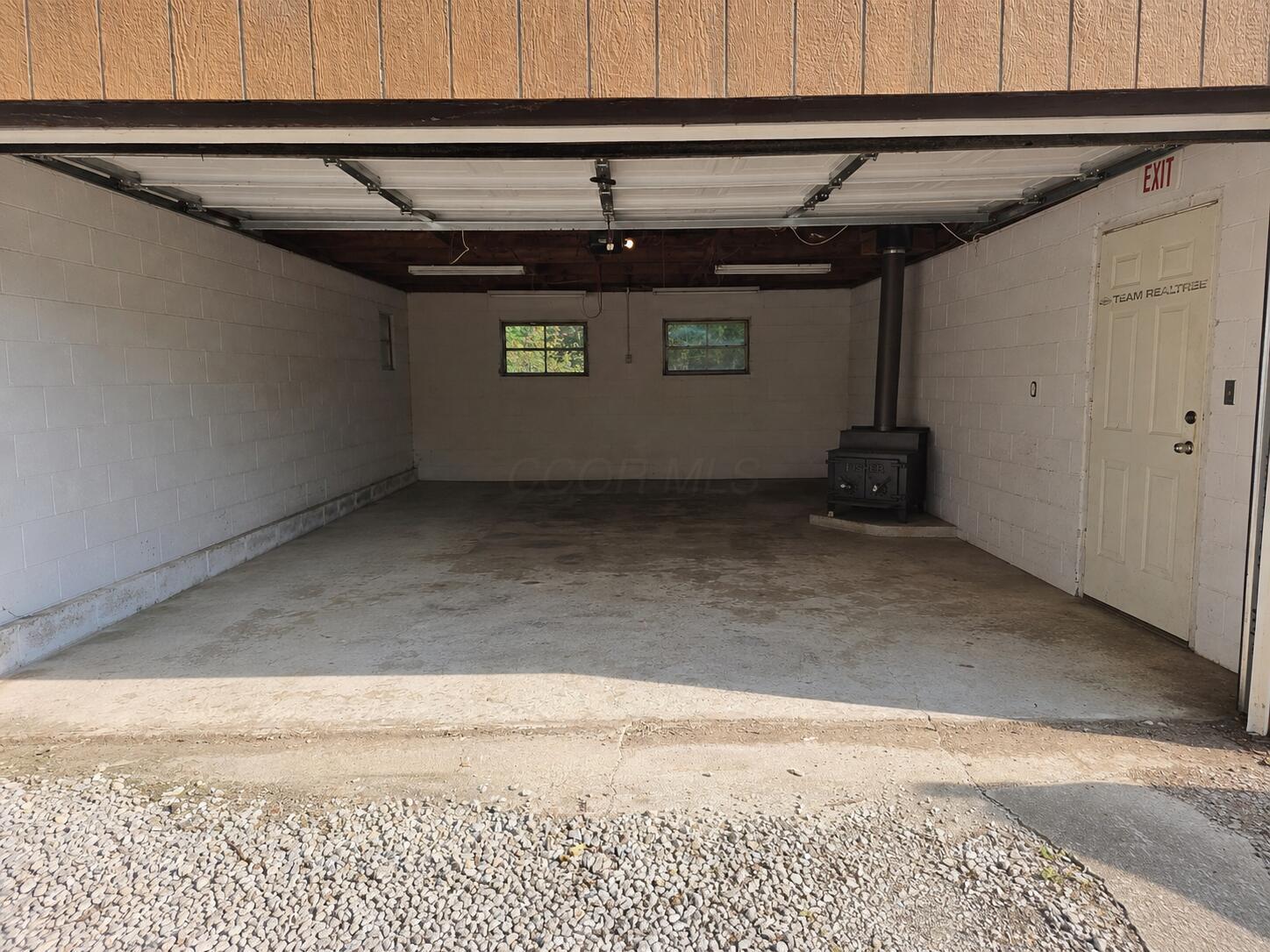 2806 Minerva Avenue Property Photo 15