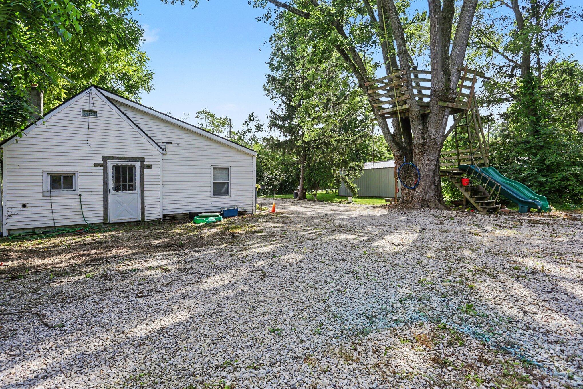 2806 Minerva Avenue Property Photo 38