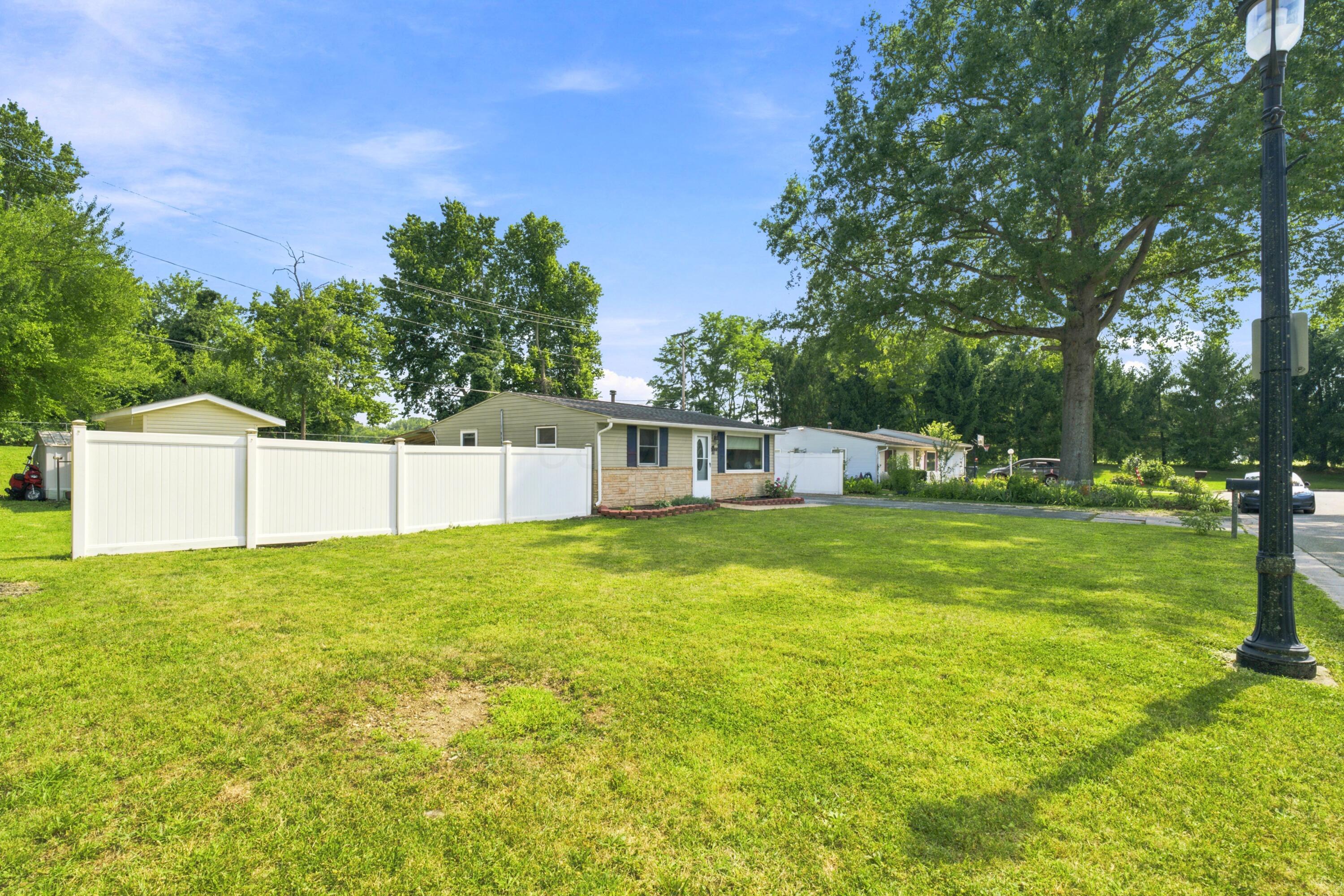 369 Kinsel Avenue Property Photo 13