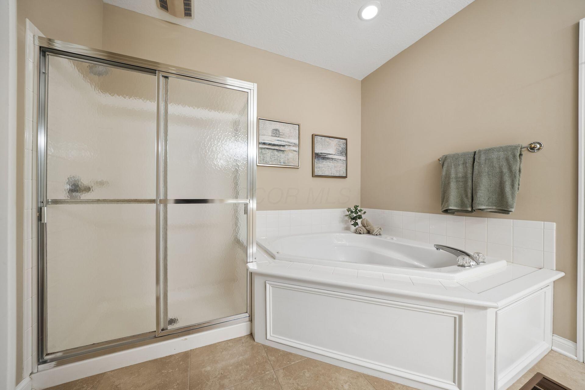 7833 Linksview Circle Property Photo 24