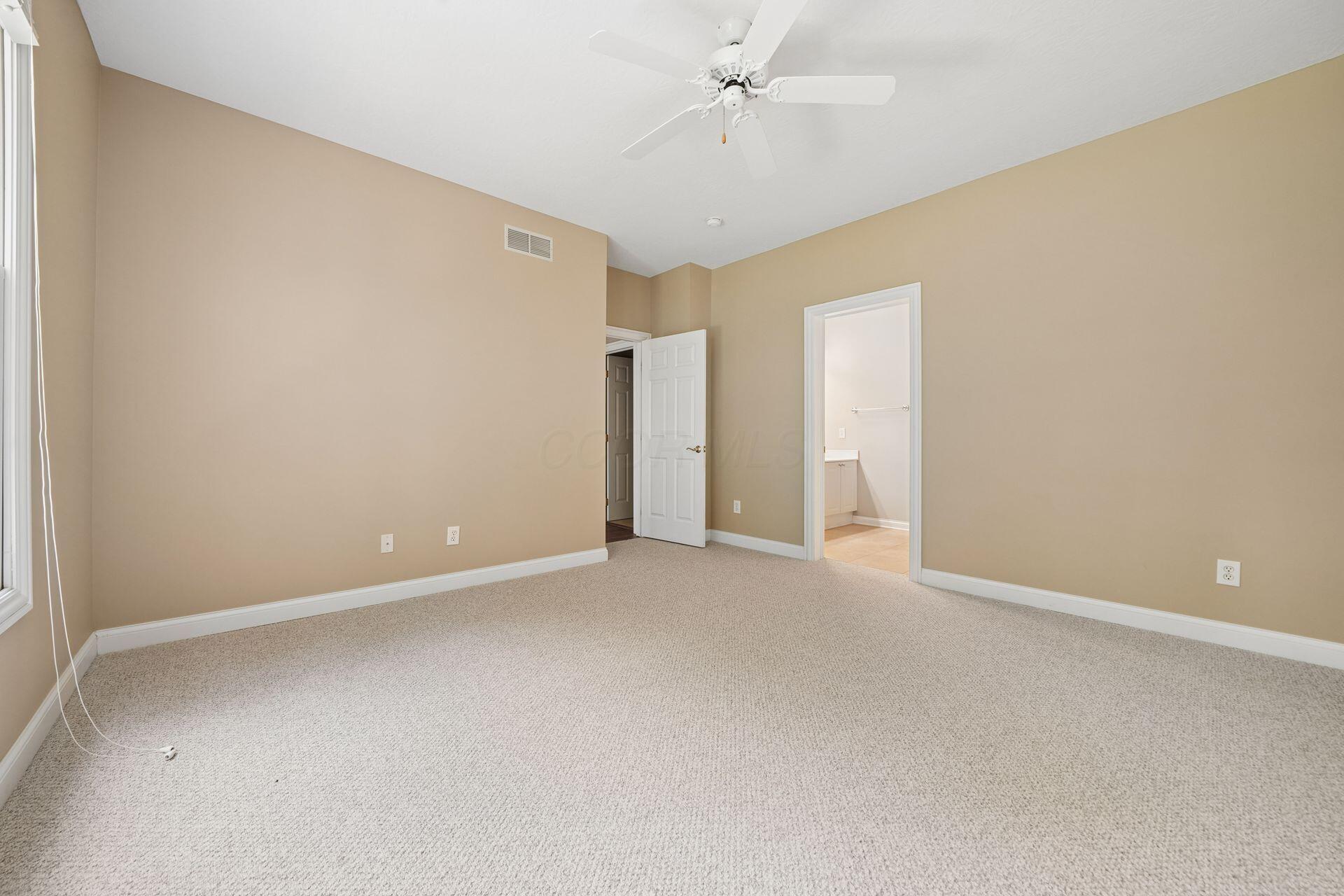7833 Linksview Circle Property Photo 34