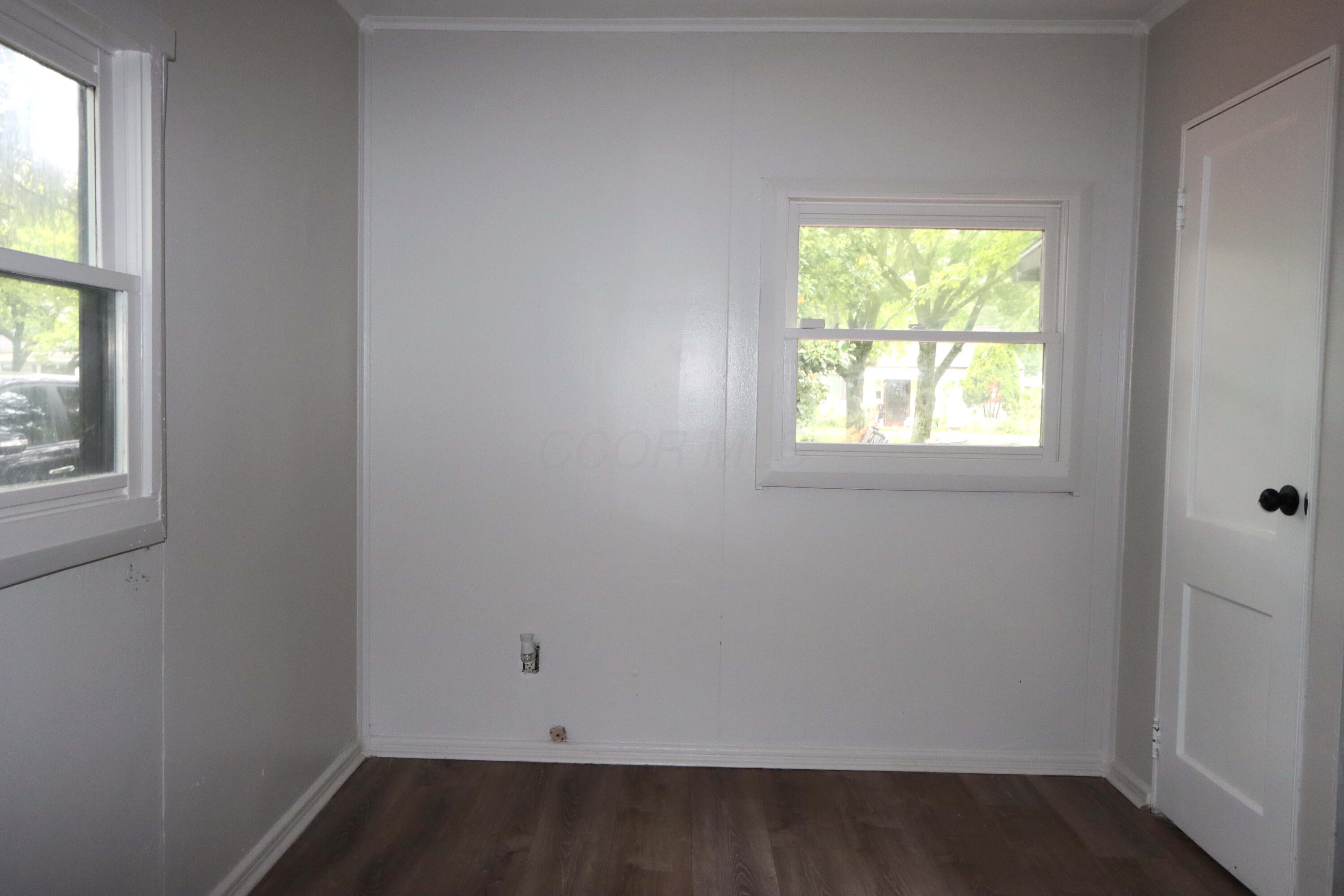 350 S Hampton Road Property Photo 23