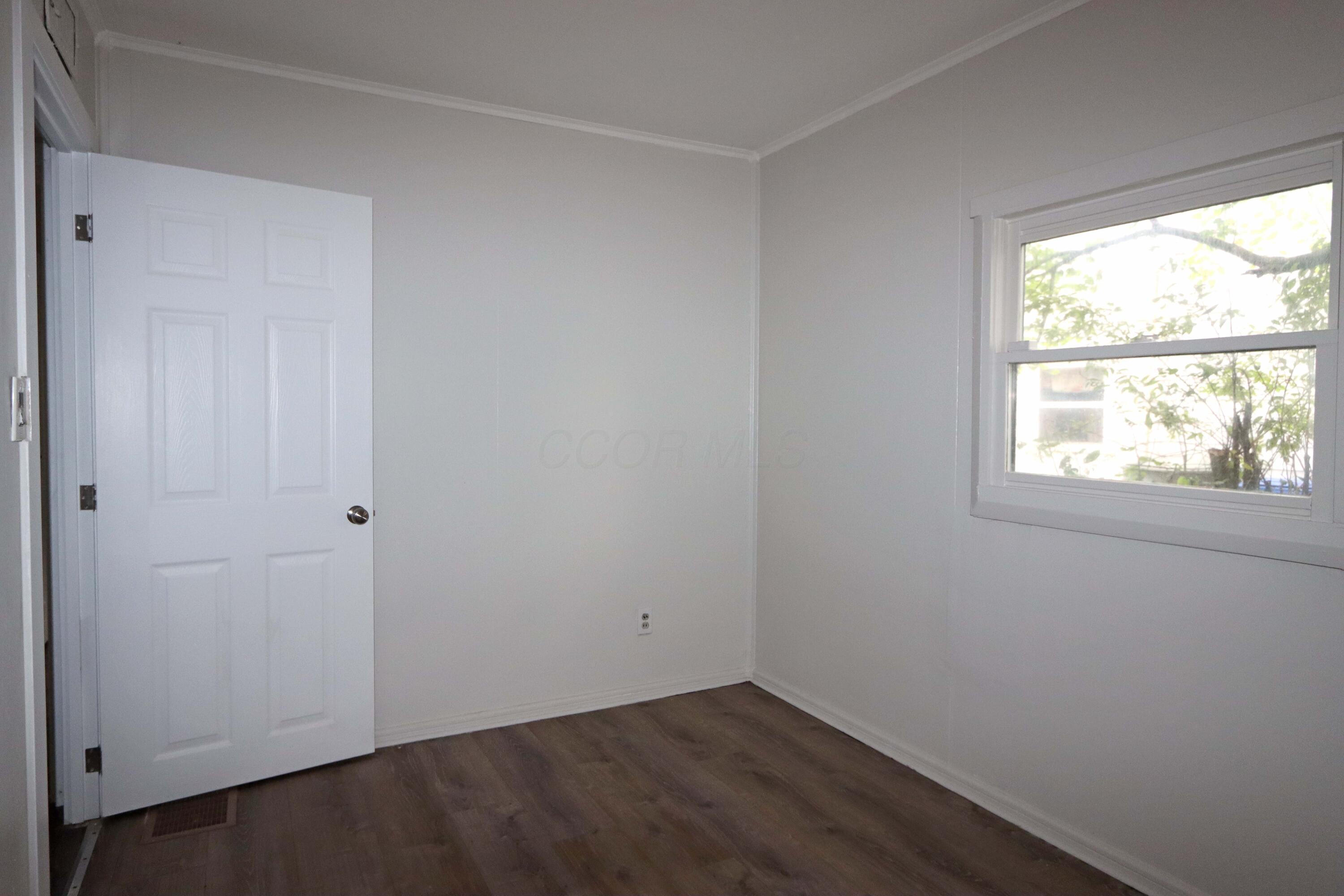 350 S Hampton Road Property Photo 24