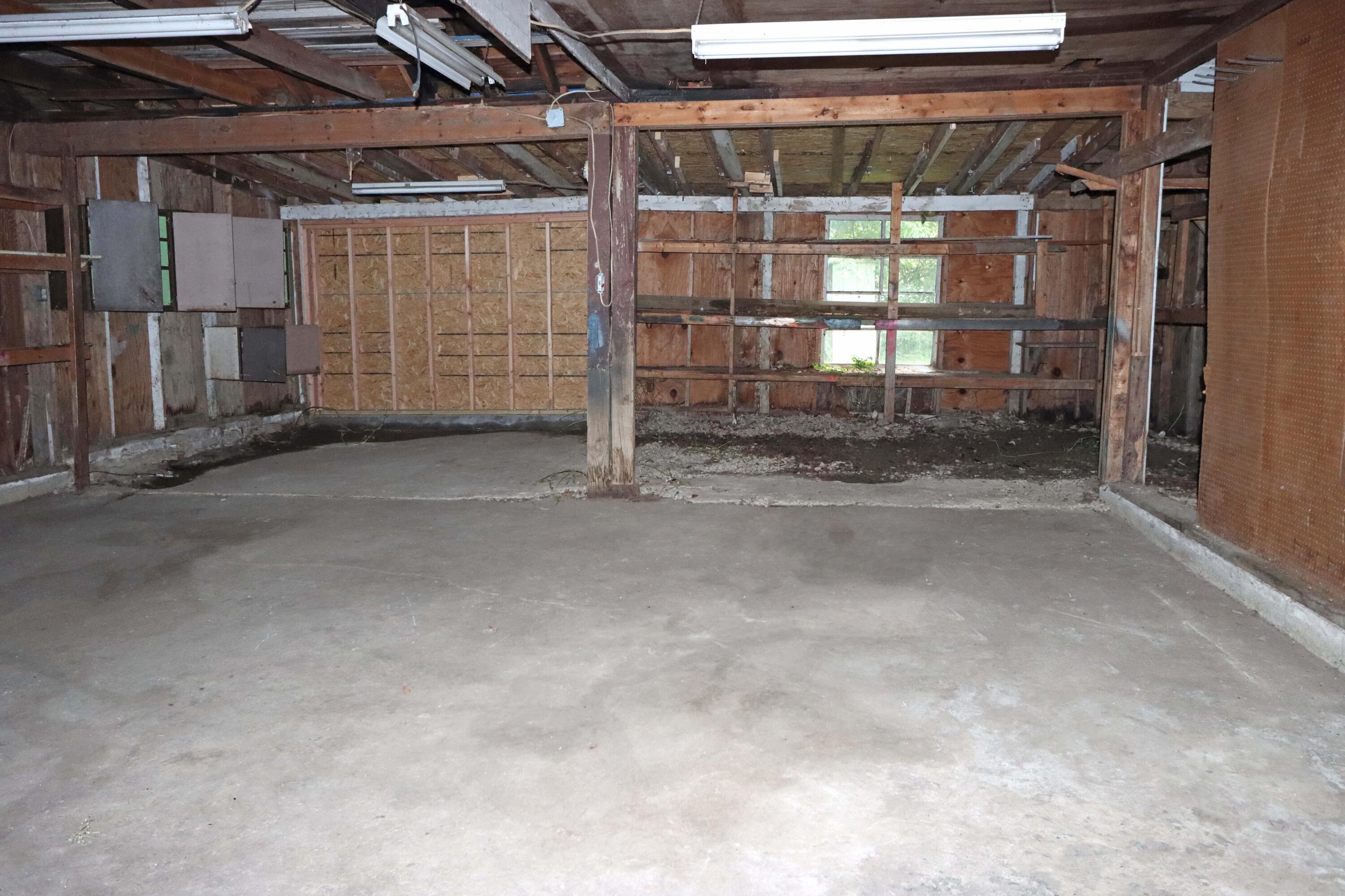350 S Hampton Road Property Photo 28