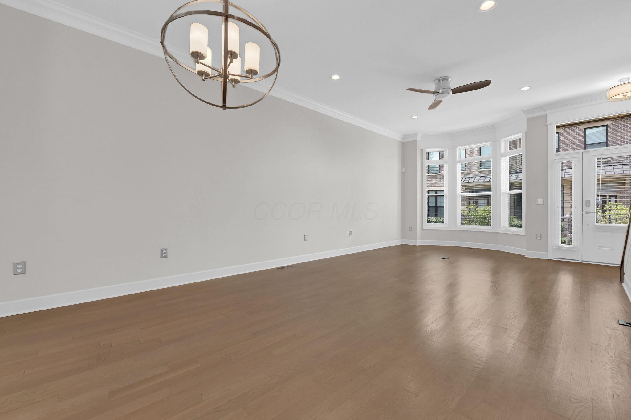 866 Pullman Way, 23 Property Photo 10