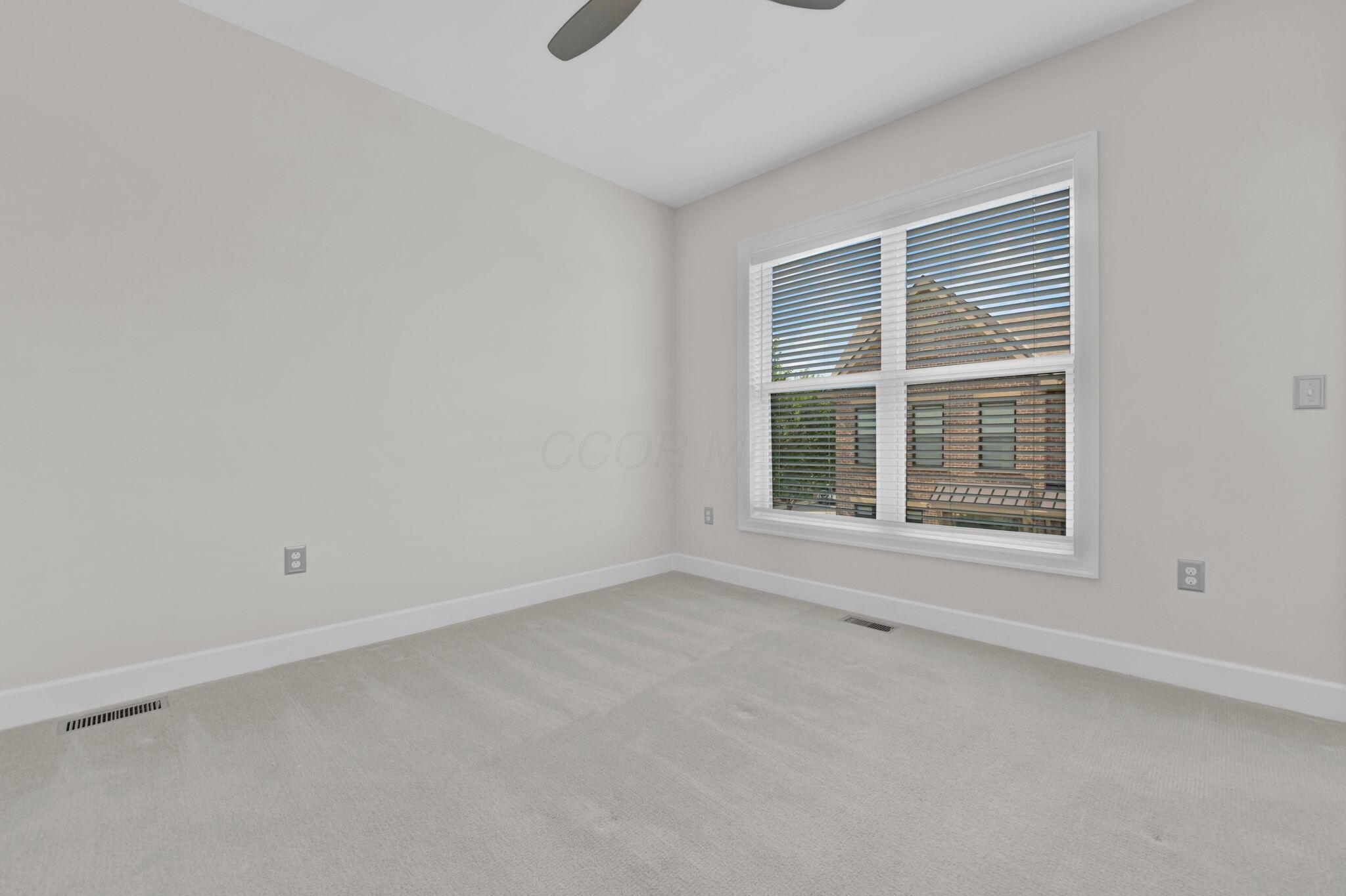 866 Pullman Way, 23 Property Photo 36