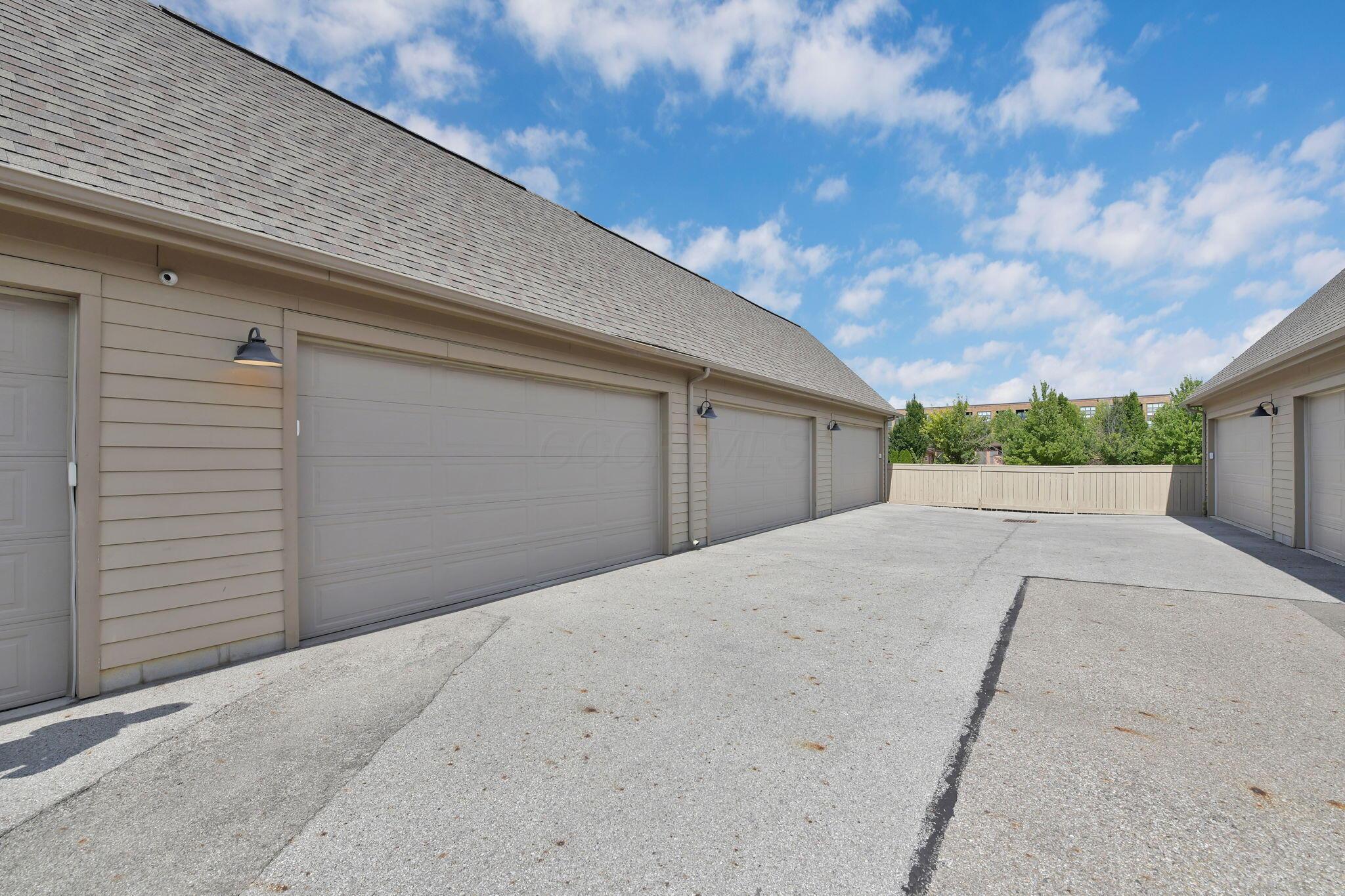866 Pullman Way, 23 Property Photo 43