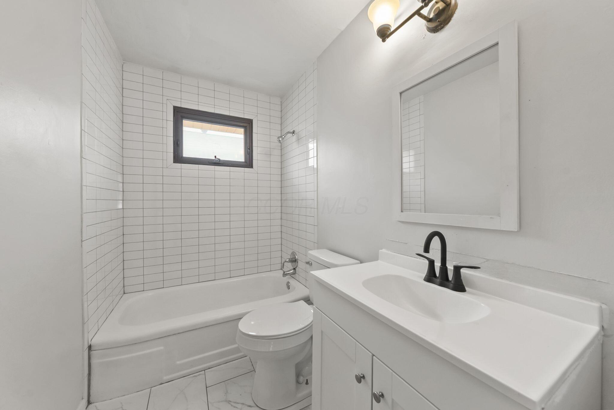 997 E 21st Avenue Property Photo 12