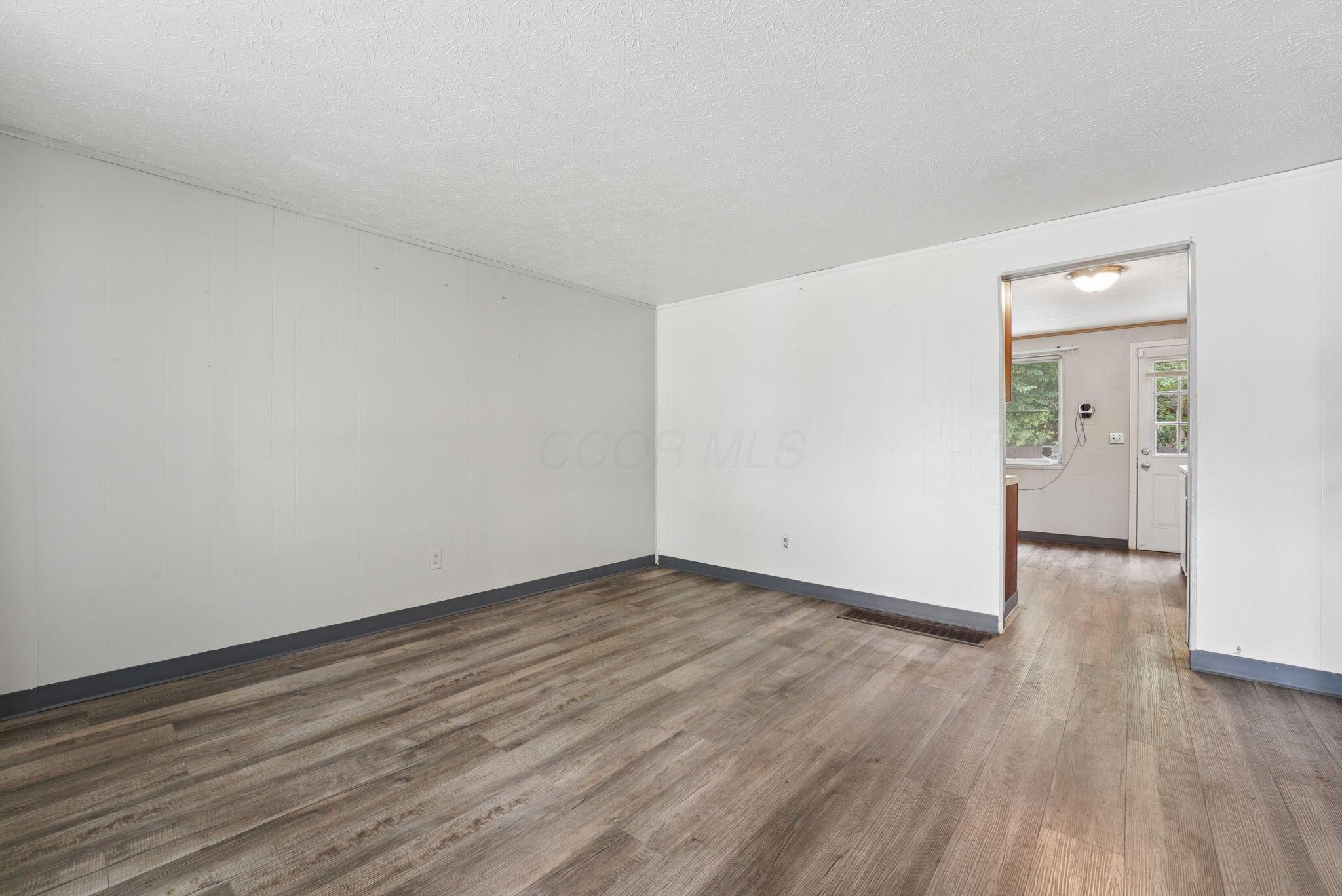 2284 Kinderly Drive Property Photo 5