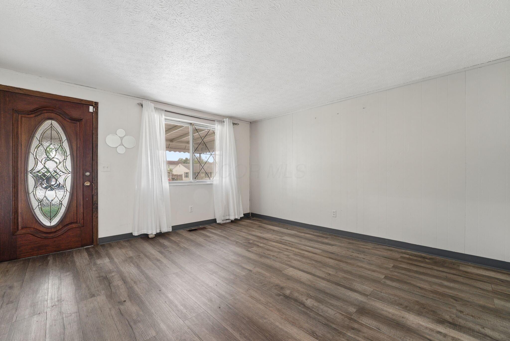 2284 Kinderly Drive Property Photo 8