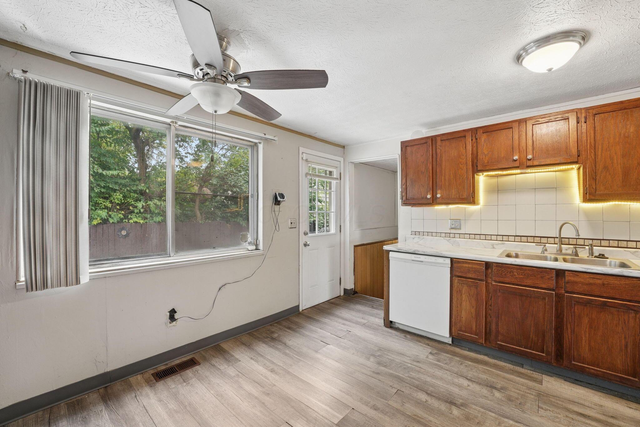2284 Kinderly Drive Property Photo 12