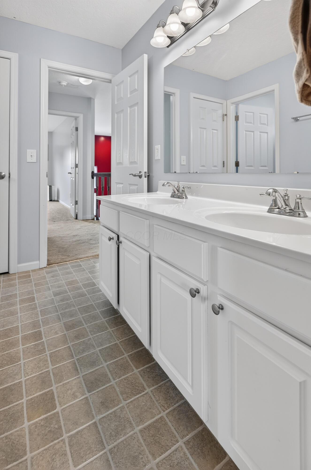 183 Cherrytree Lane Property Photo 34