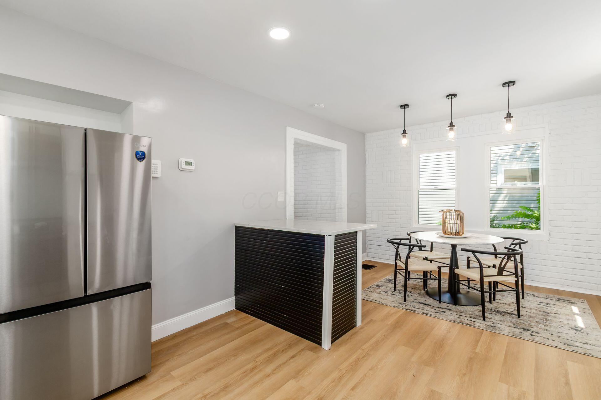 892 Heyl Avenue Property Photo 16
