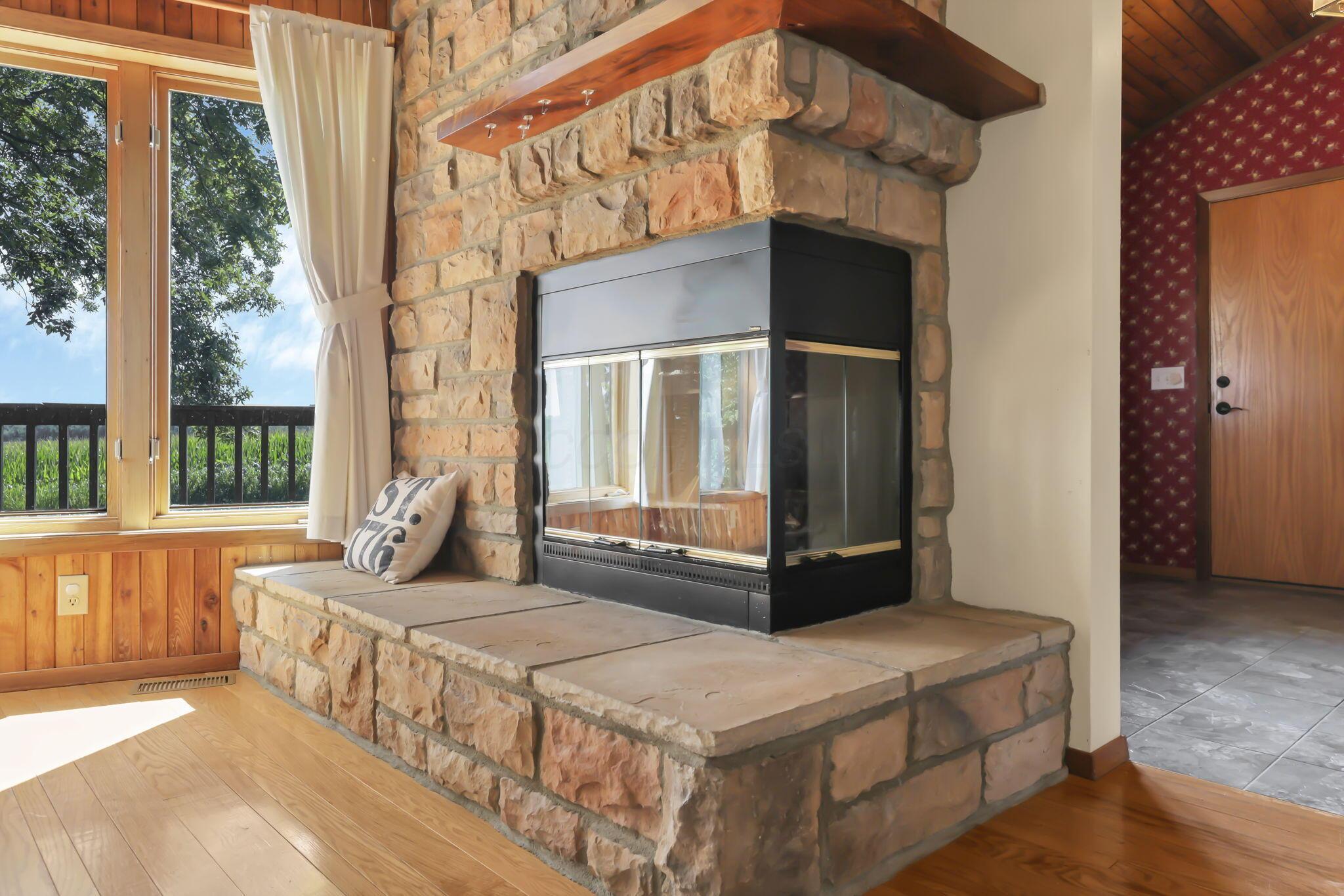 6009 Hall Road Property Photo 7