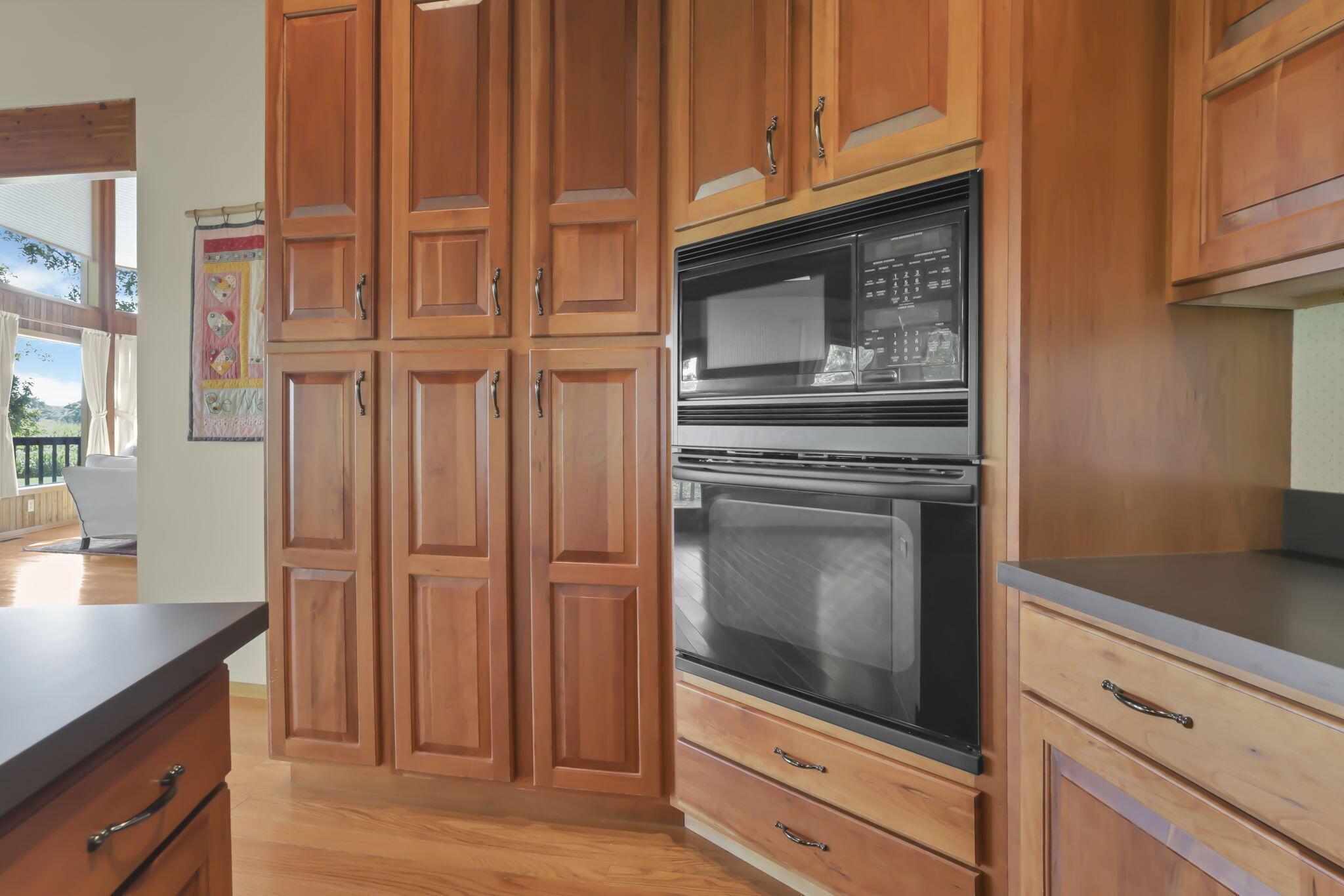 6009 Hall Road Property Photo 16
