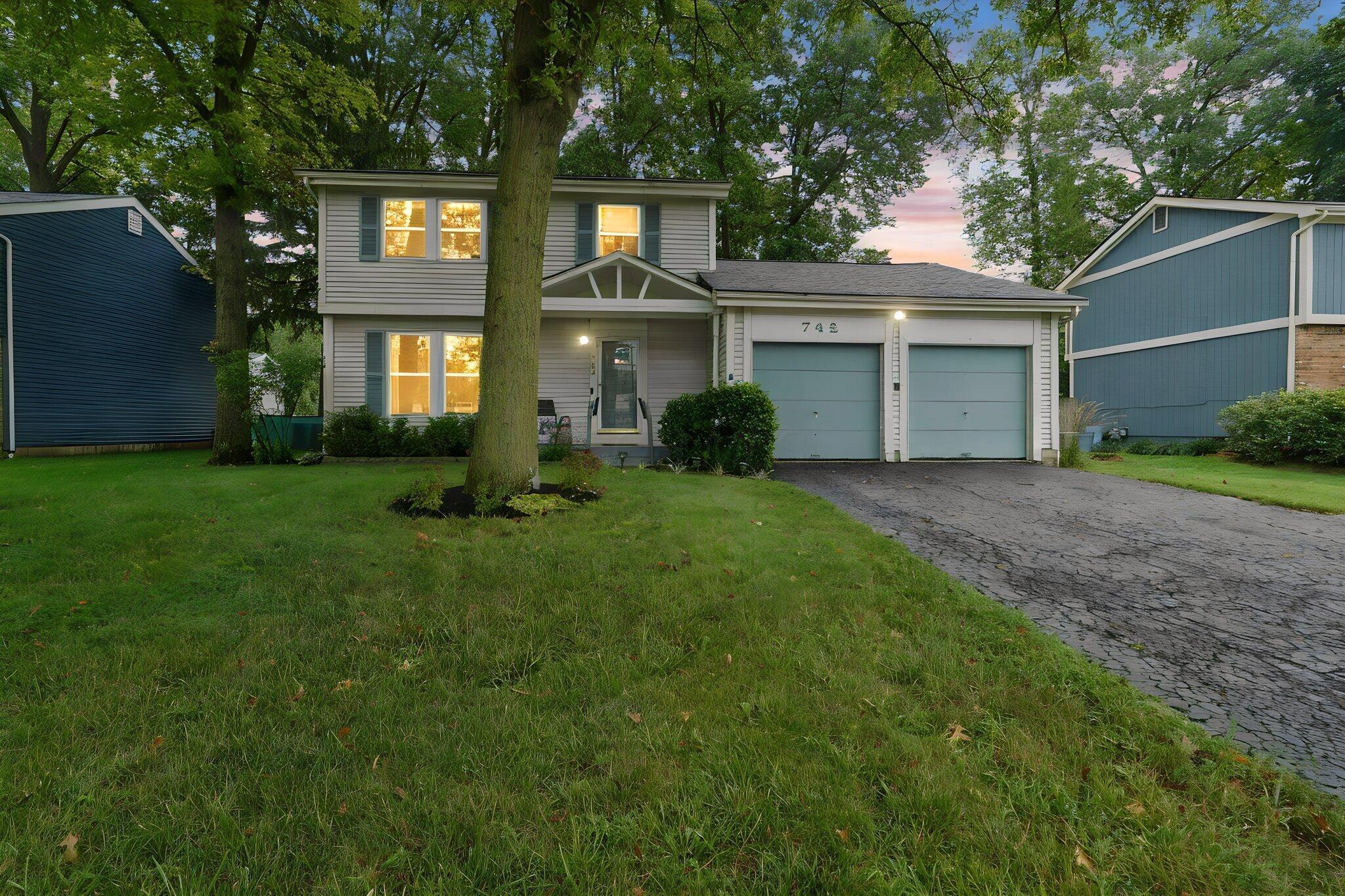 742 N Stygler Road Property Photo 1