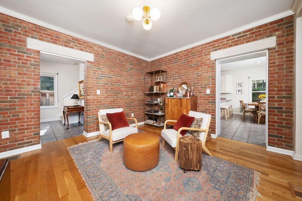 247 Lear Street Property Photo 13