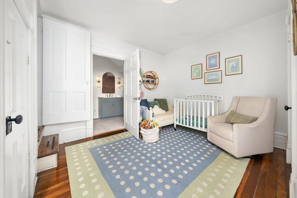 247 Lear Street Property Photo 28