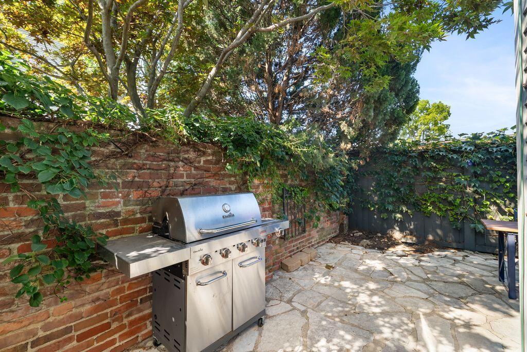 247 Lear Street Property Photo 45