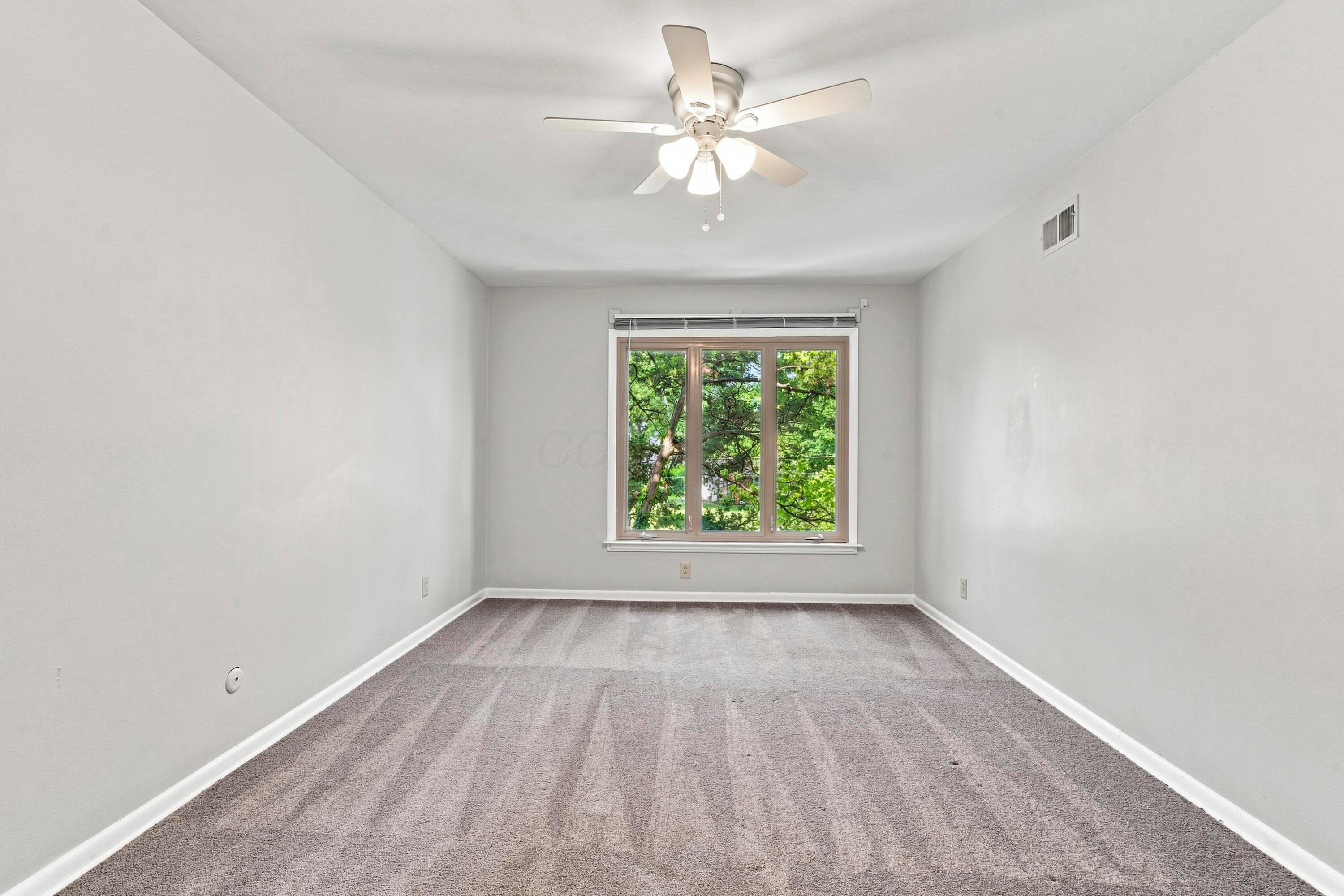 3600 Reed Road, 8 Property Photo 30