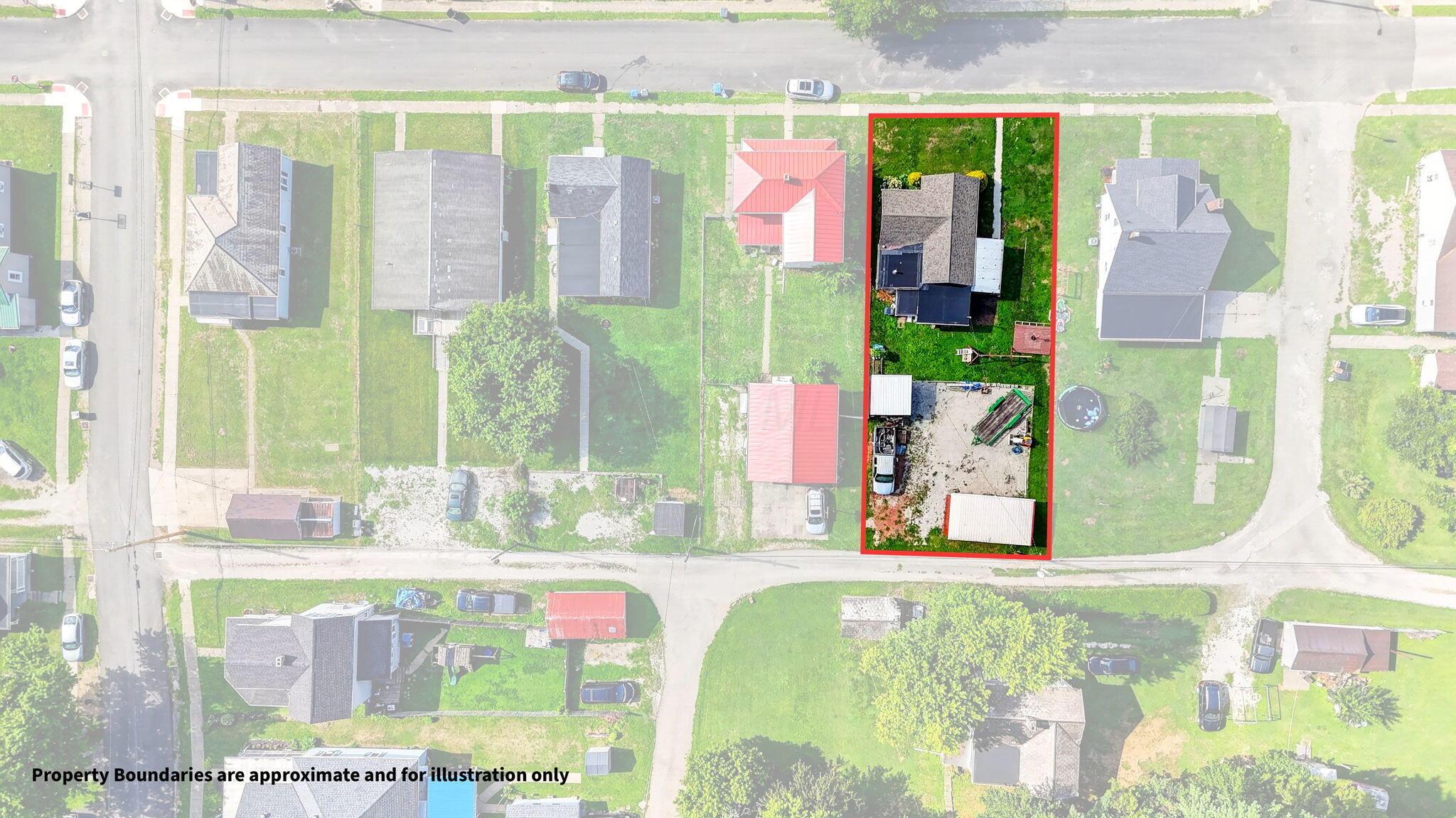 778 3rd Street Property Photo 4