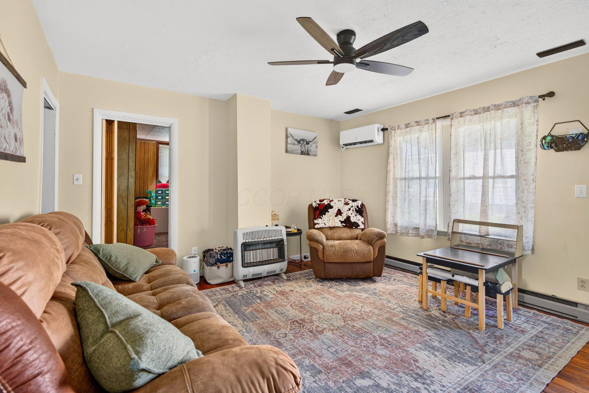 778 3rd Street Property Photo 8